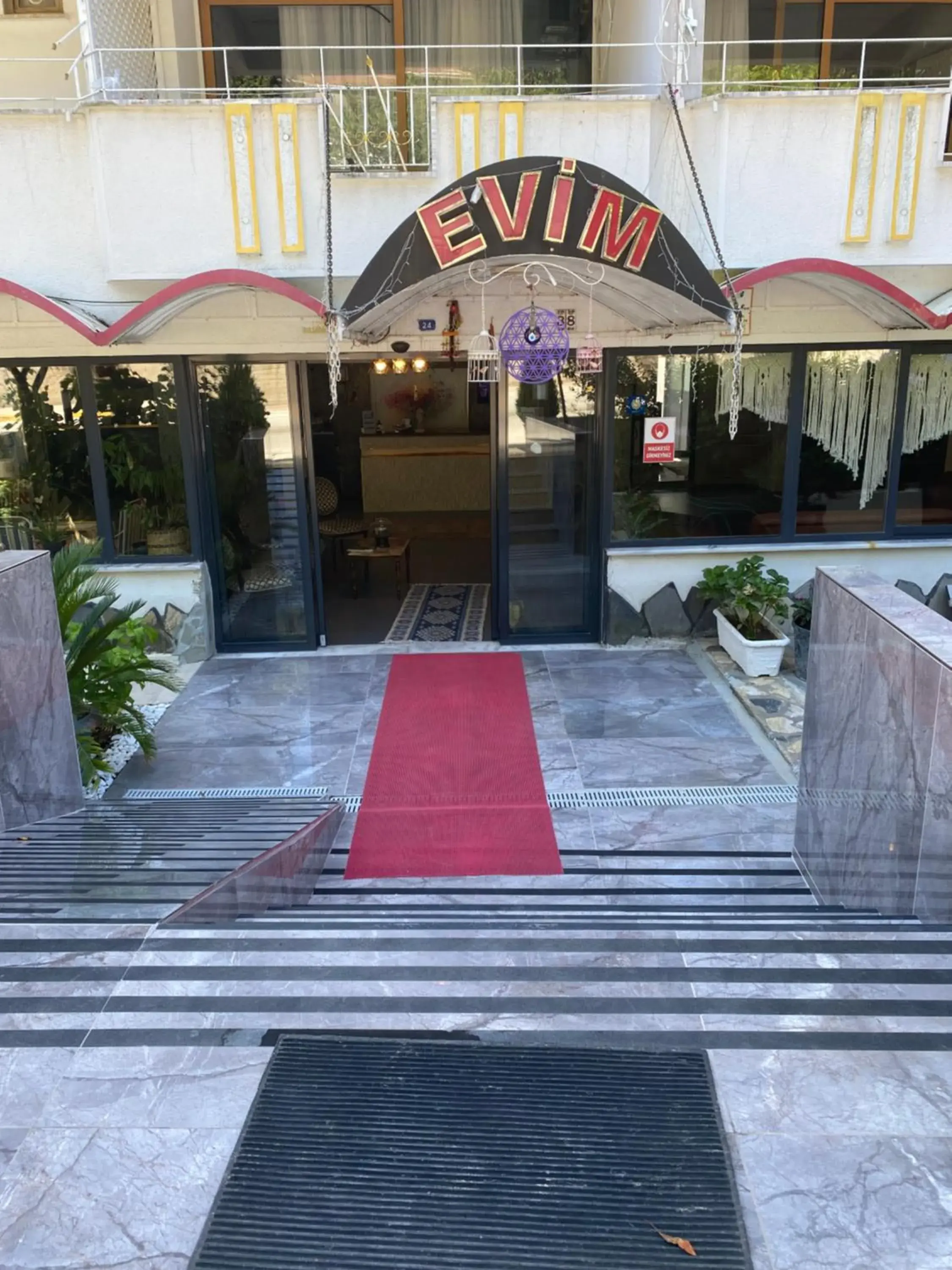 Property building in EVİM APART HOTEL Property building in EVİM APART HOTEL