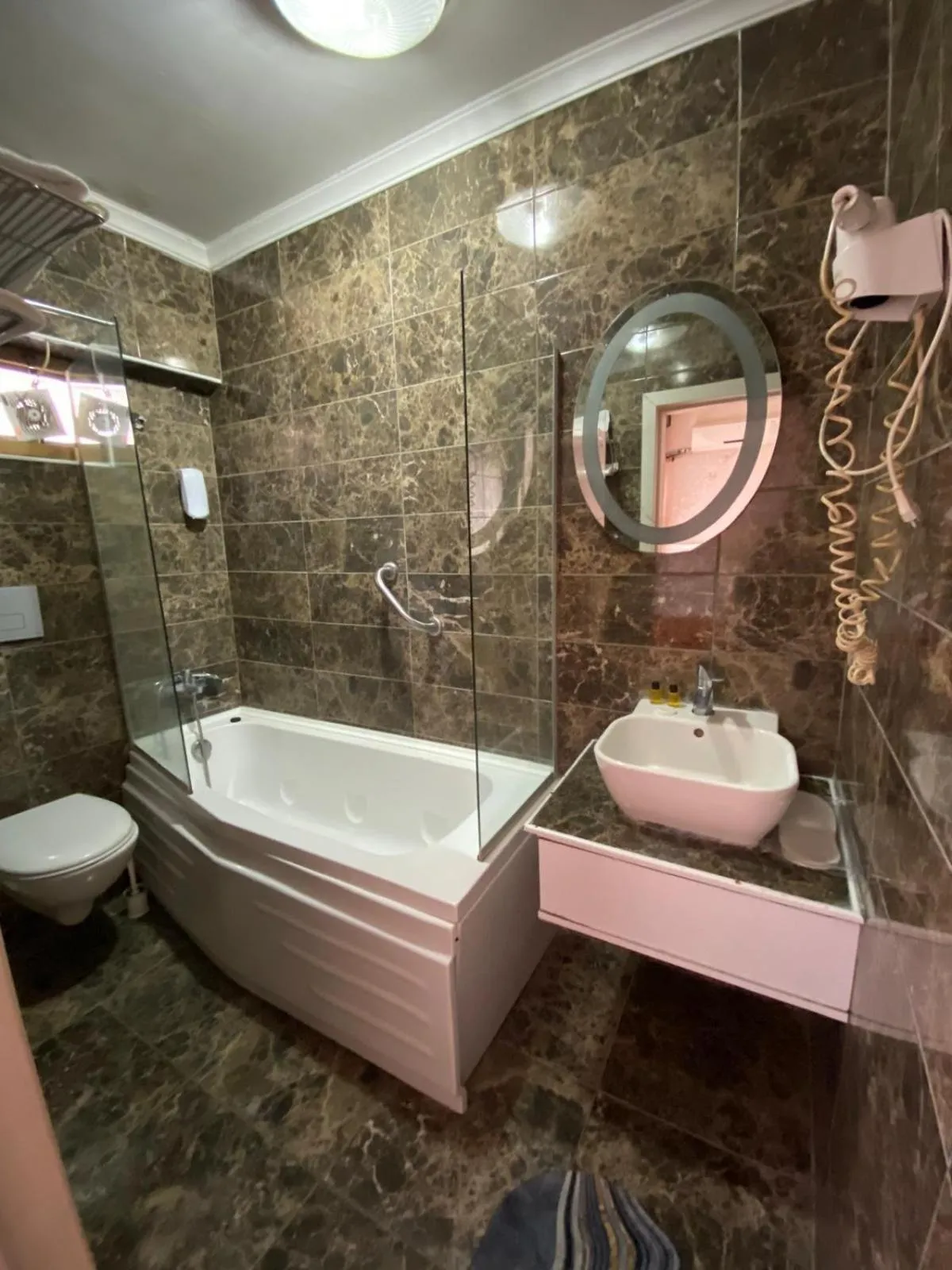 Toilet in EVİM APART HOTEL