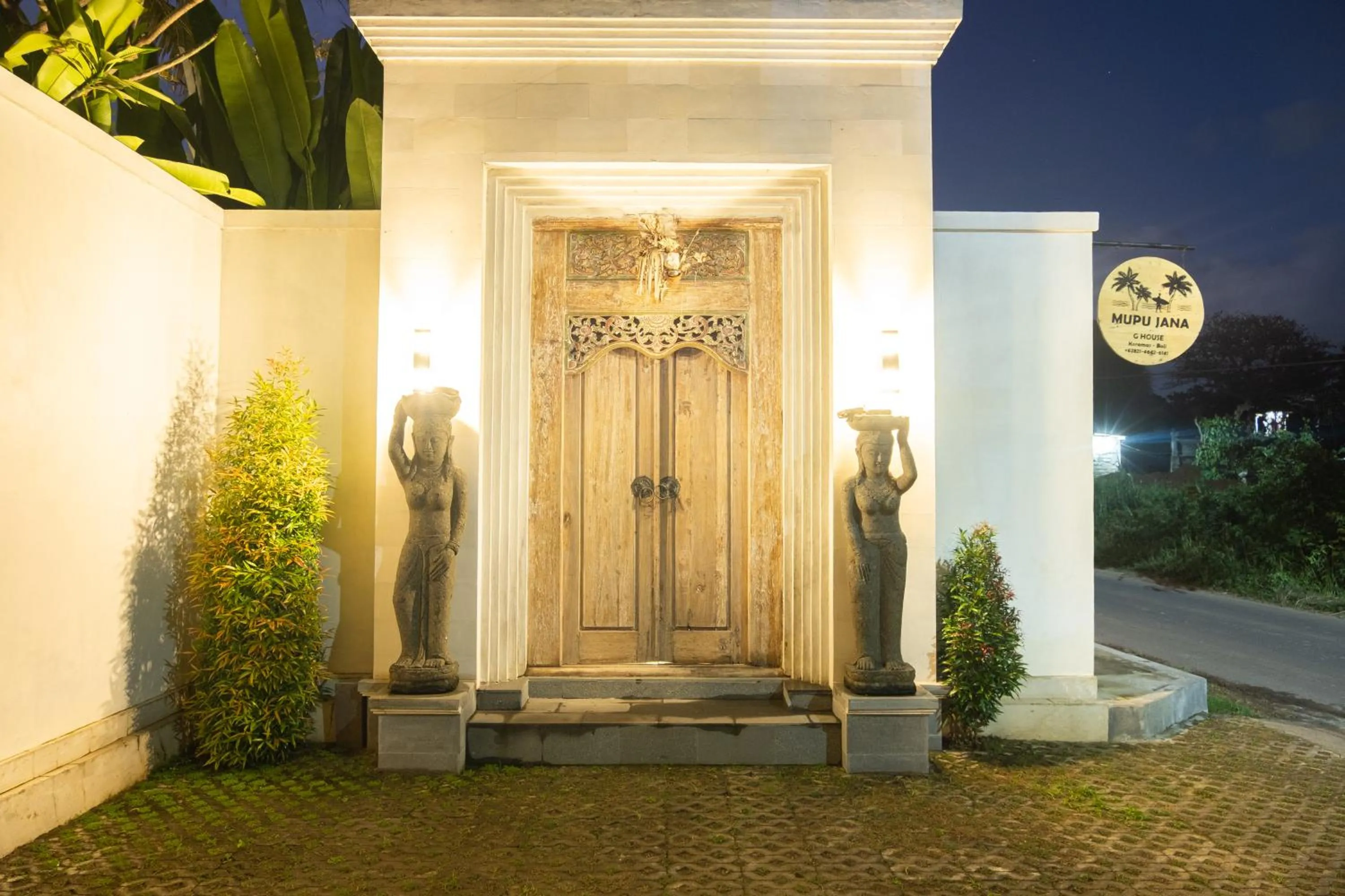 Property building in Mupu Jana G.House Keramas