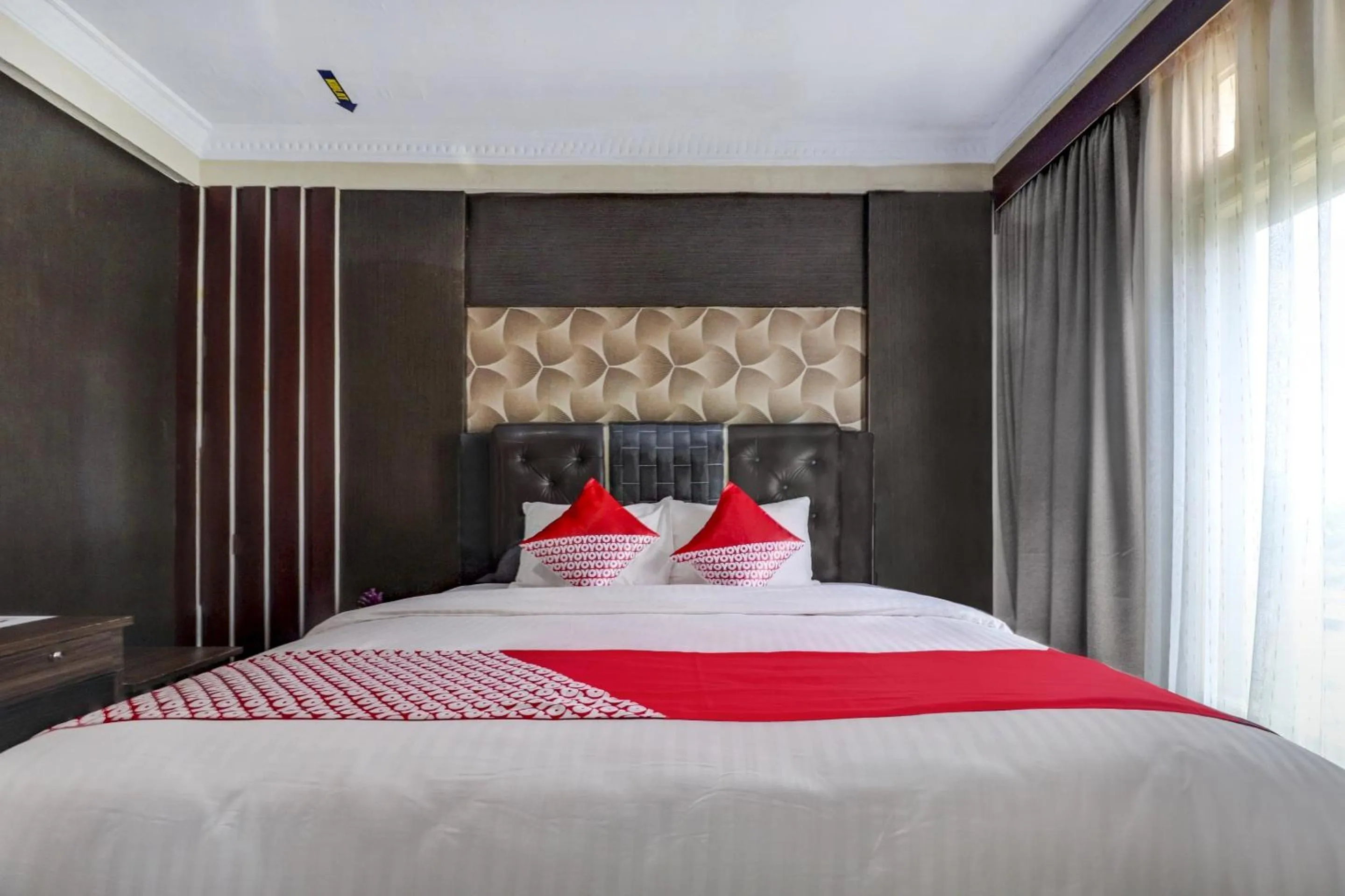 Bedroom in Collection O 90564 Hotel Merangin Syariah