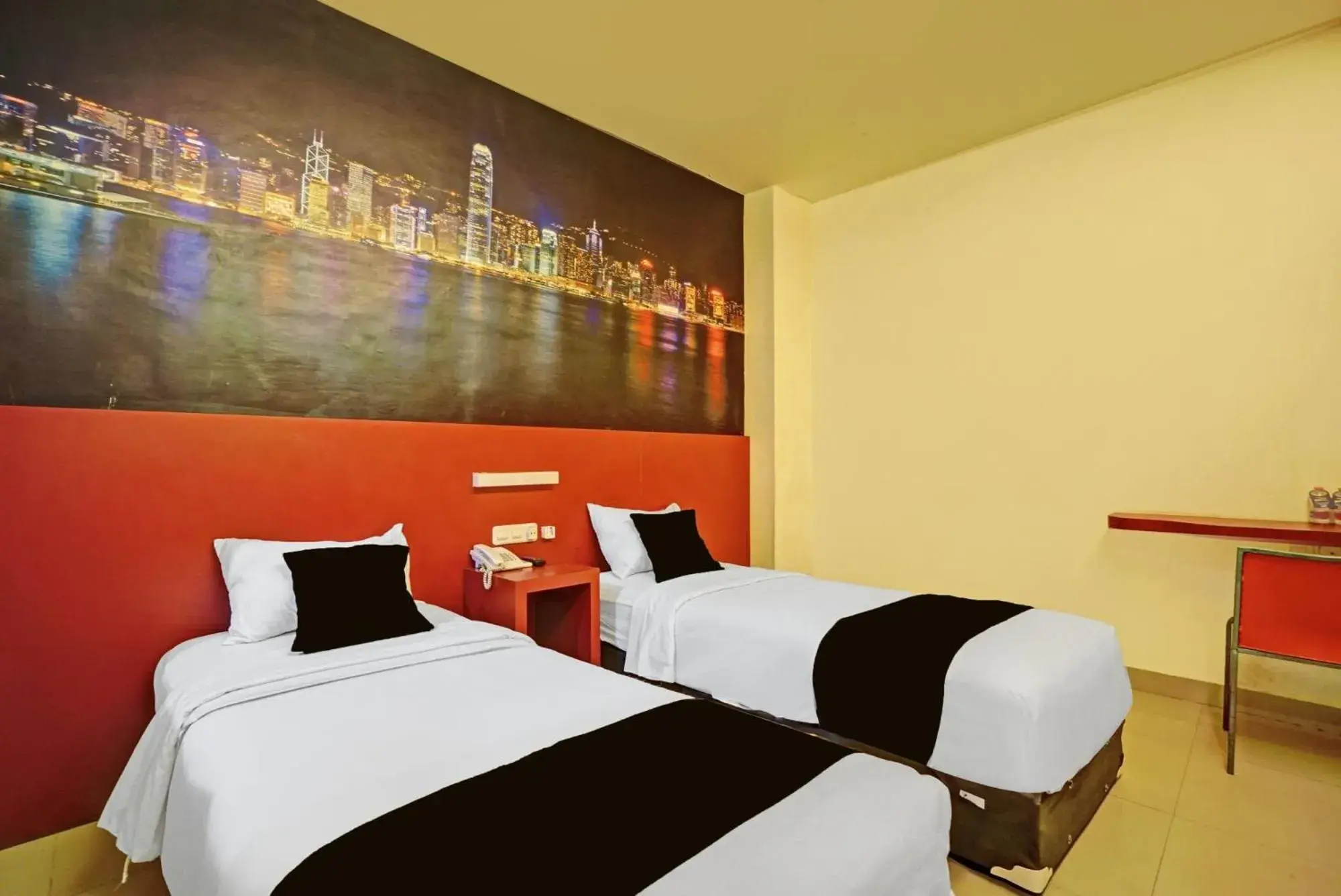 Bedroom, Bed in Townhouse Oak Malang near ITN Malang formerly Fariz Hotel Singosari Bedroom, Bed in Townhouse Oak Malang near ITN Malang formerly Fariz Hotel Singosari