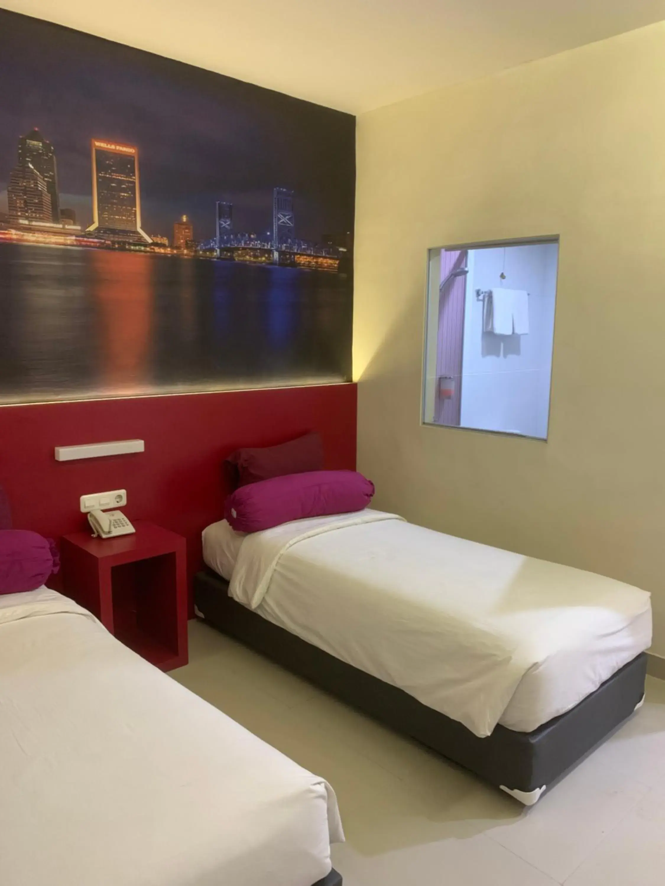 Standard Twin Room in Liberta Hub Singosari Malang Standard Twin Room in Liberta Hub Singosari Malang