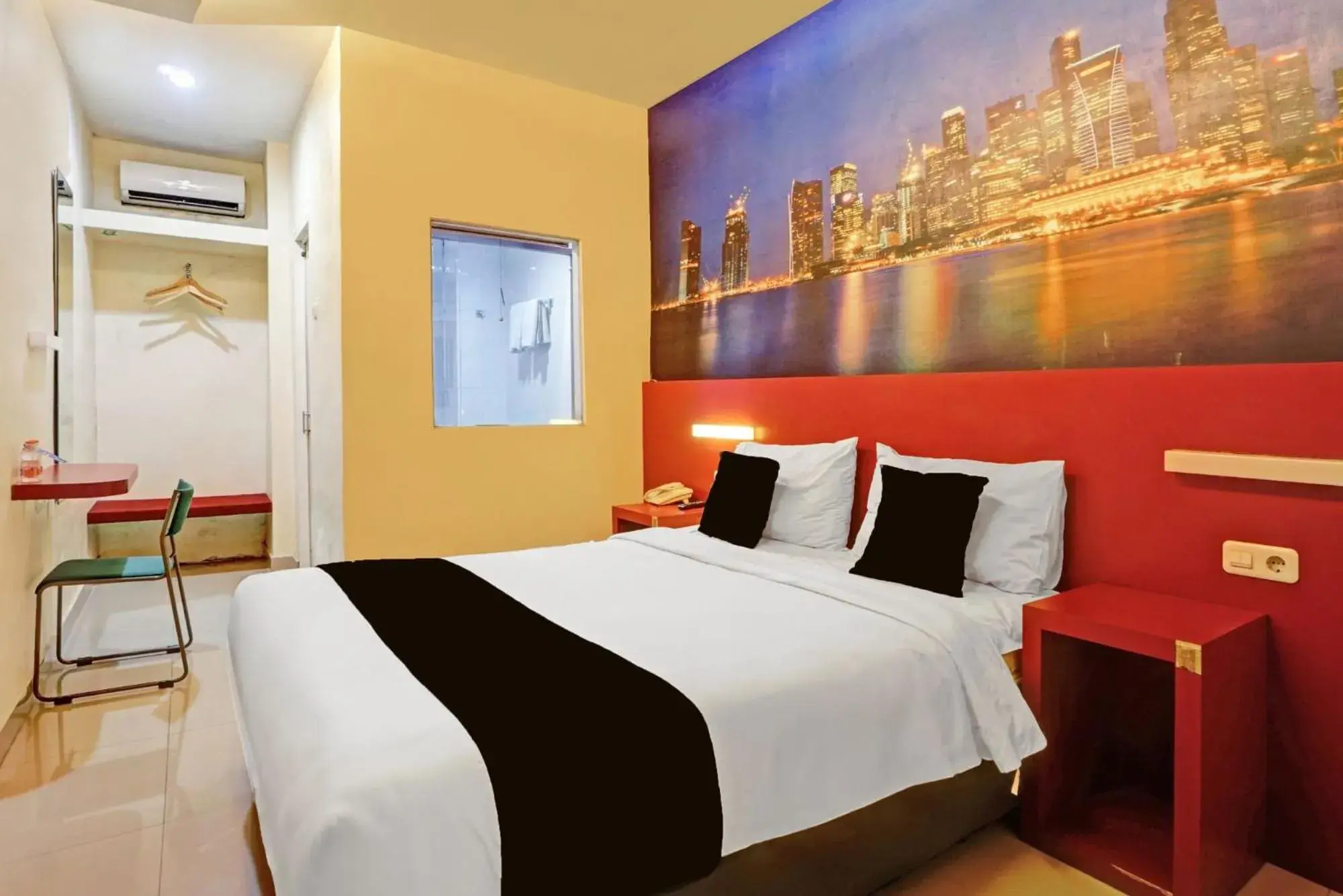 Bedroom, Bed in Townhouse Oak Malang near ITN Malang formerly Fariz Hotel Singosari Bedroom, Bed in Townhouse Oak Malang near ITN Malang formerly Fariz Hotel Singosari