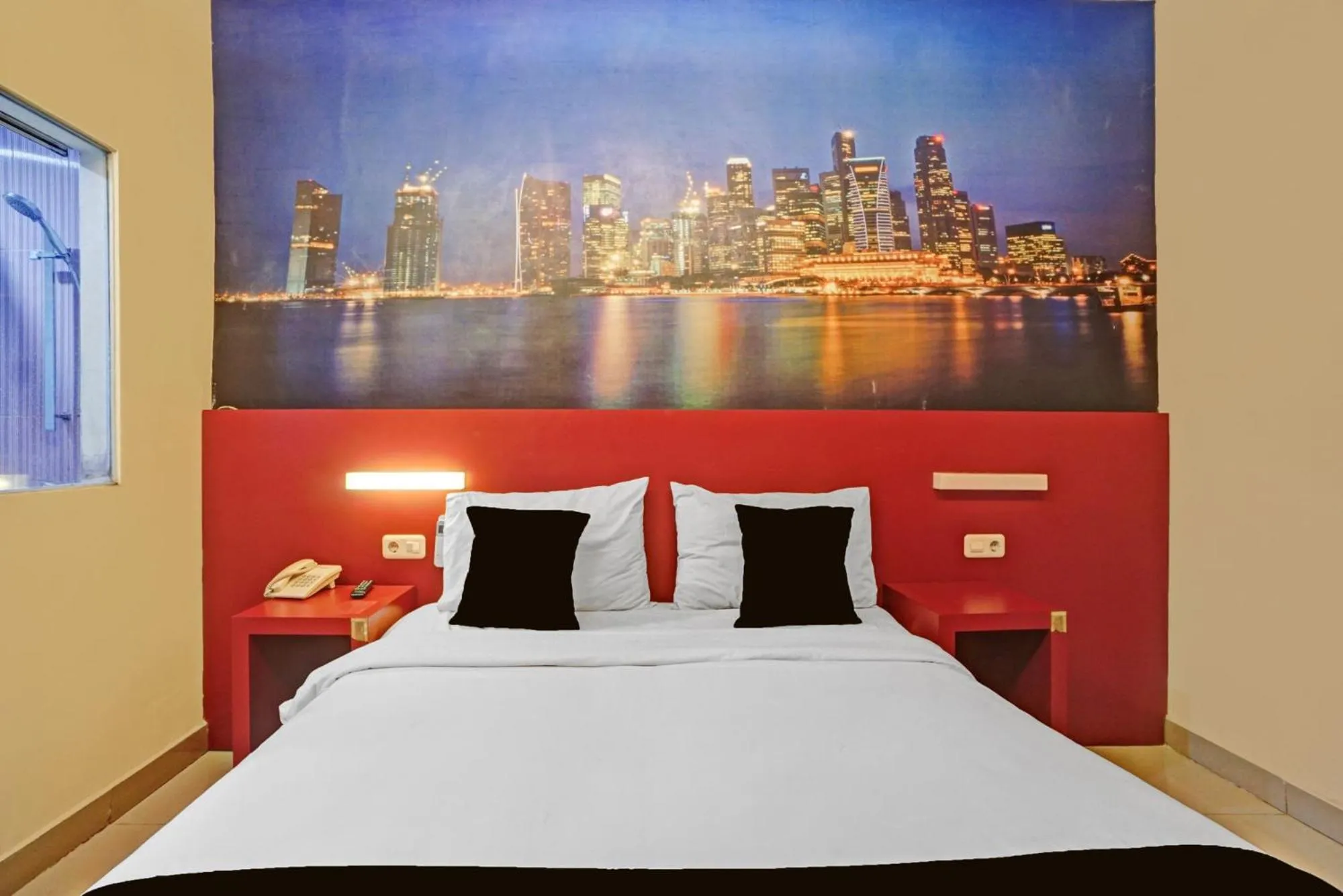 Bedroom, Bed in Townhouse Oak Malang near ITN Malang formerly Fariz Hotel Singosari