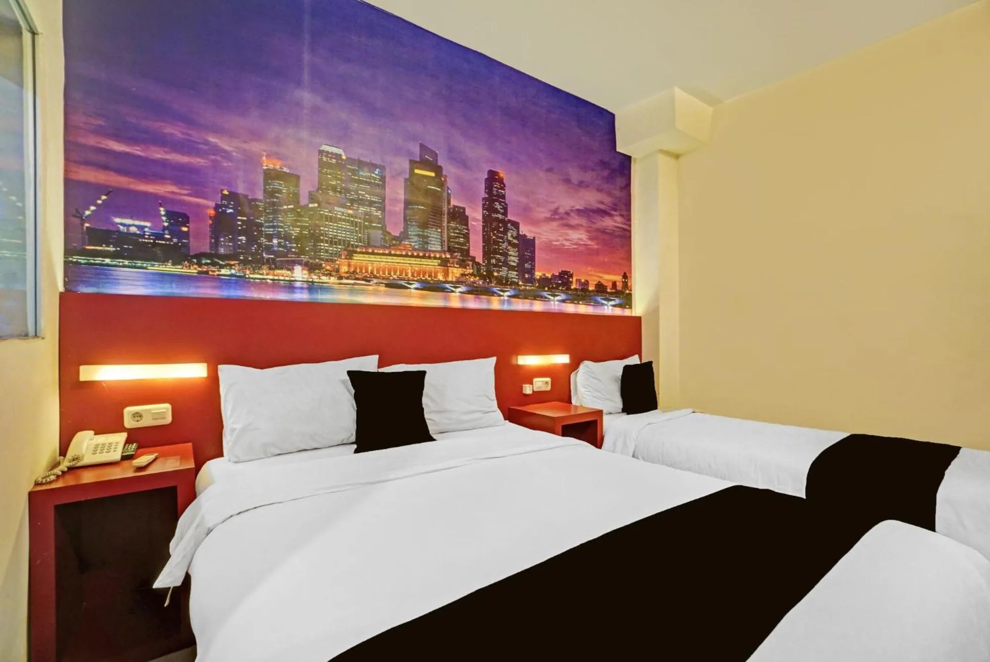 Bedroom, Bed in Townhouse Oak Malang near ITN Malang formerly Fariz Hotel Singosari