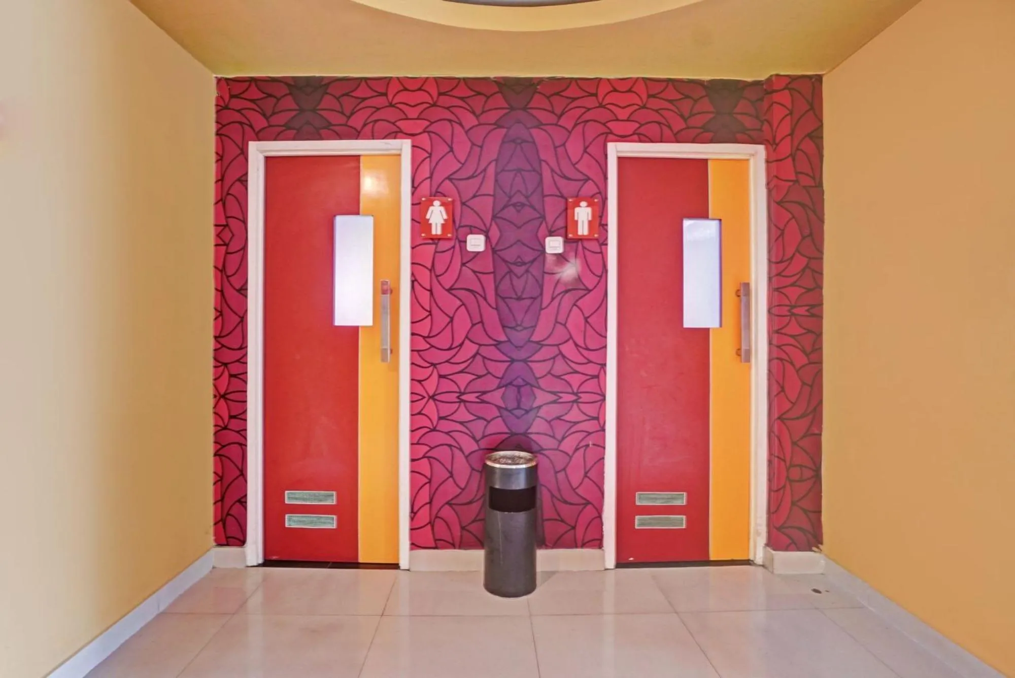 Area and facilities in Townhouse Oak Malang near ITN Malang formerly Fariz Hotel Singosari