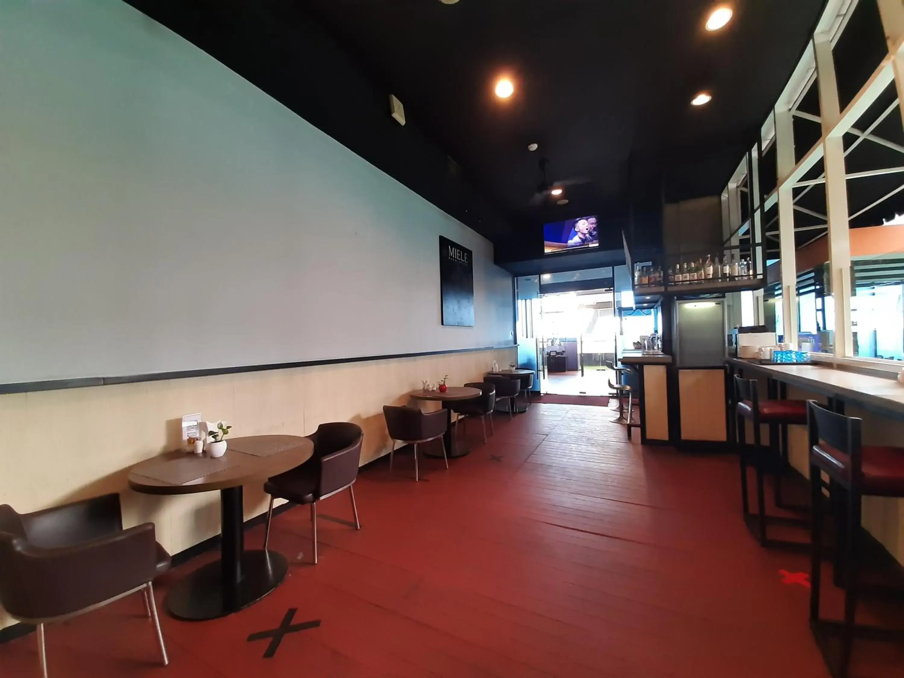 Restaurant/places to eat in Cozy Tamansari Hive Cawang by Bonzela Property Restaurant/places to eat in Cozy Tamansari Hive Cawang by Bonzela Property