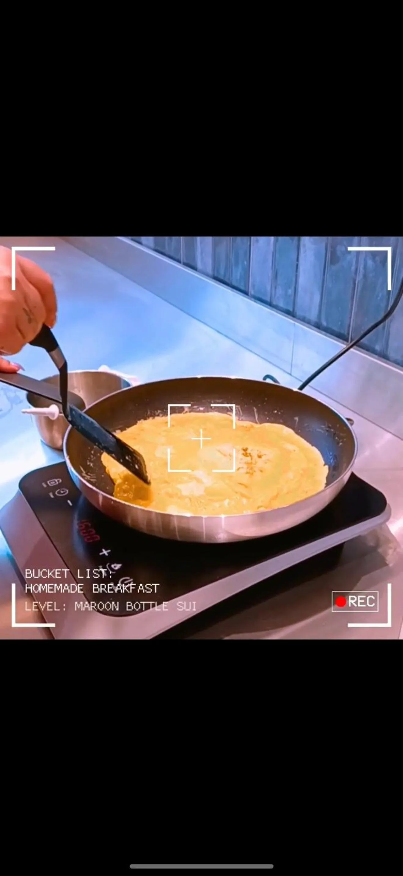 Restaurant/places to eat in The Maroon Bottle Luxury Suites