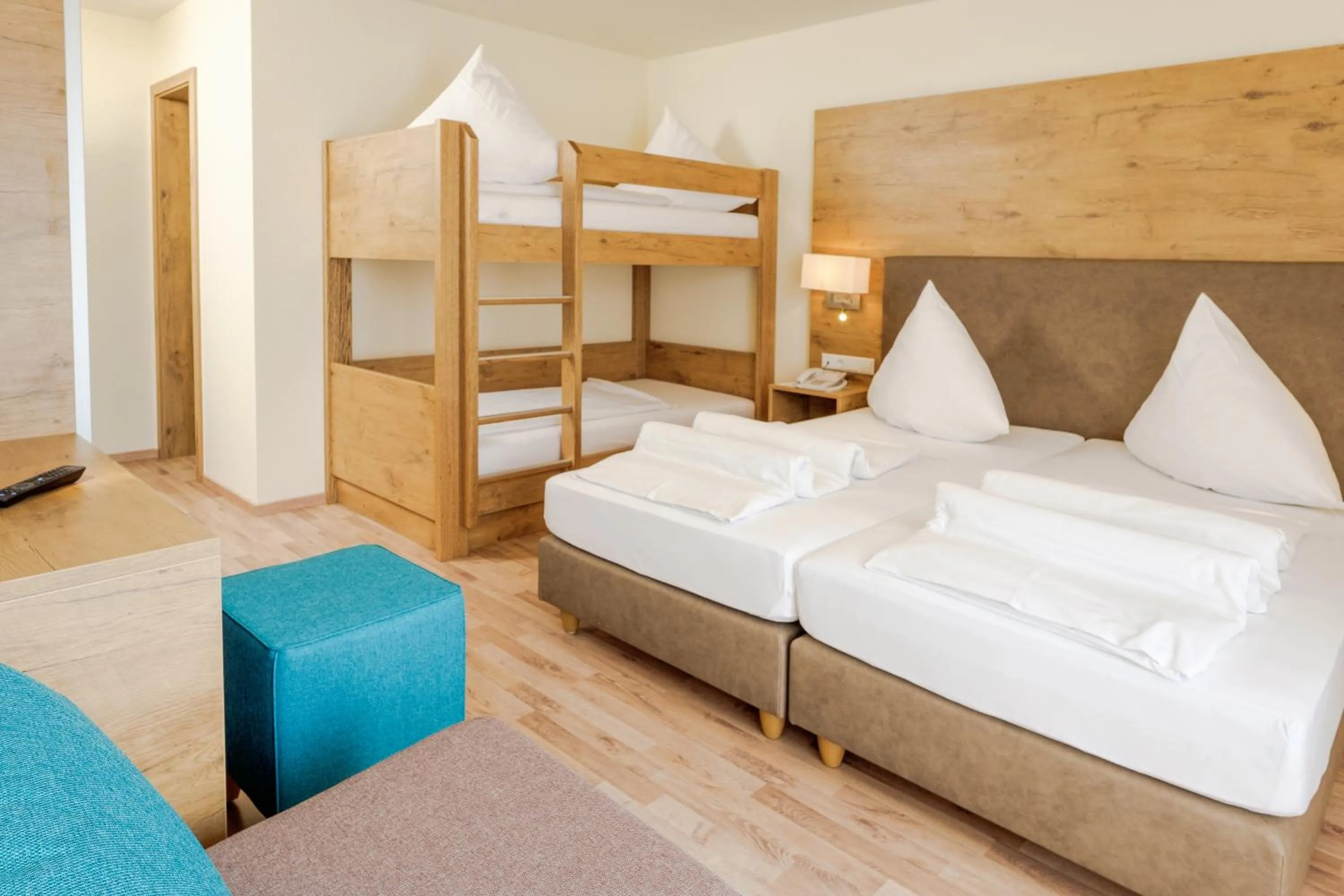 Photo of the whole room, Bed in Hotel Mythos