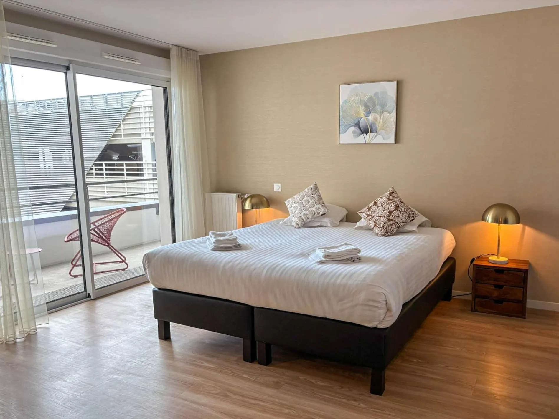 Bedroom, Bed in Les Boréales - Appart'hotel & Restaurant