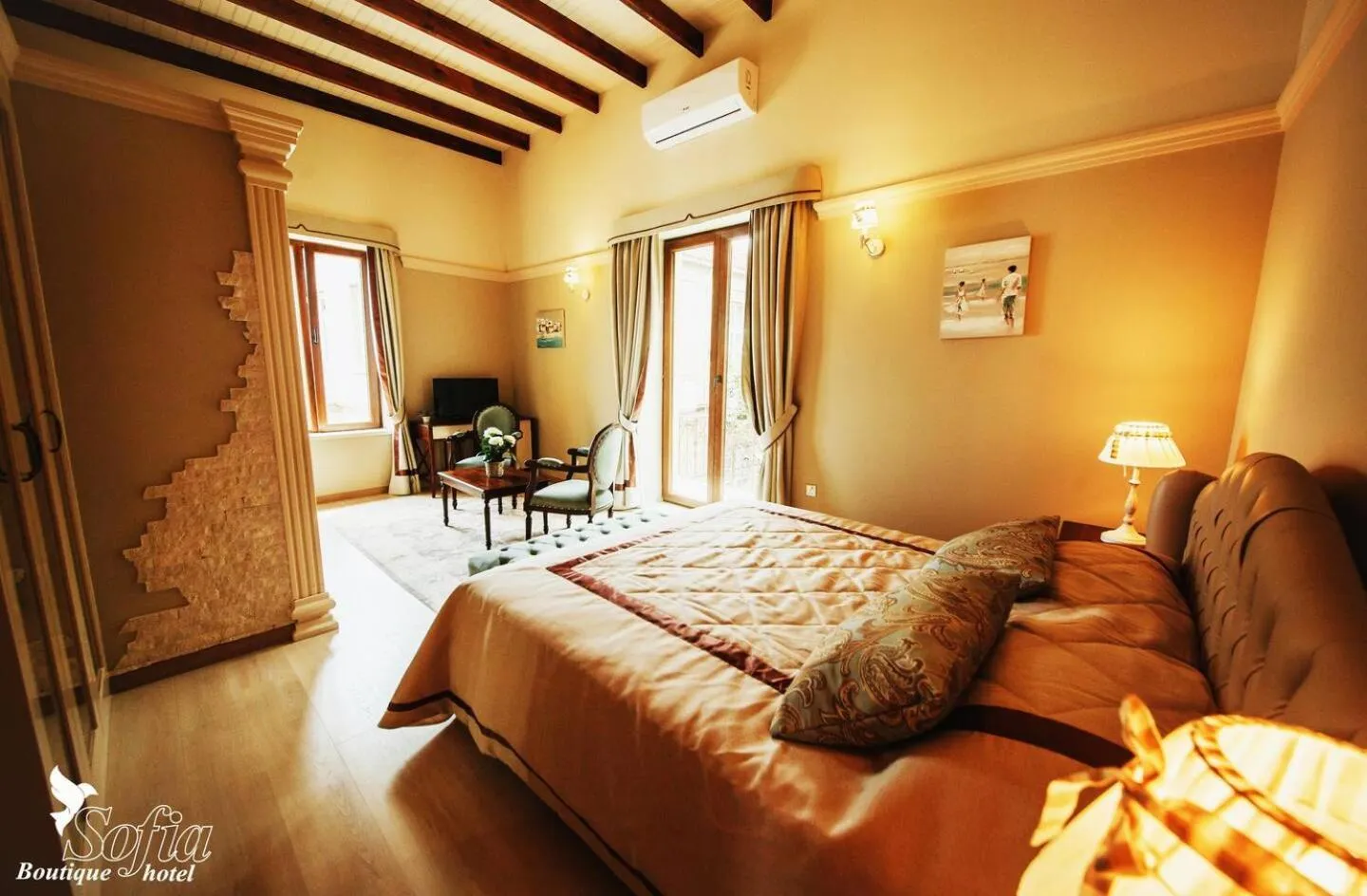 Bed in SOFIA BOUTIQUE HOTEL