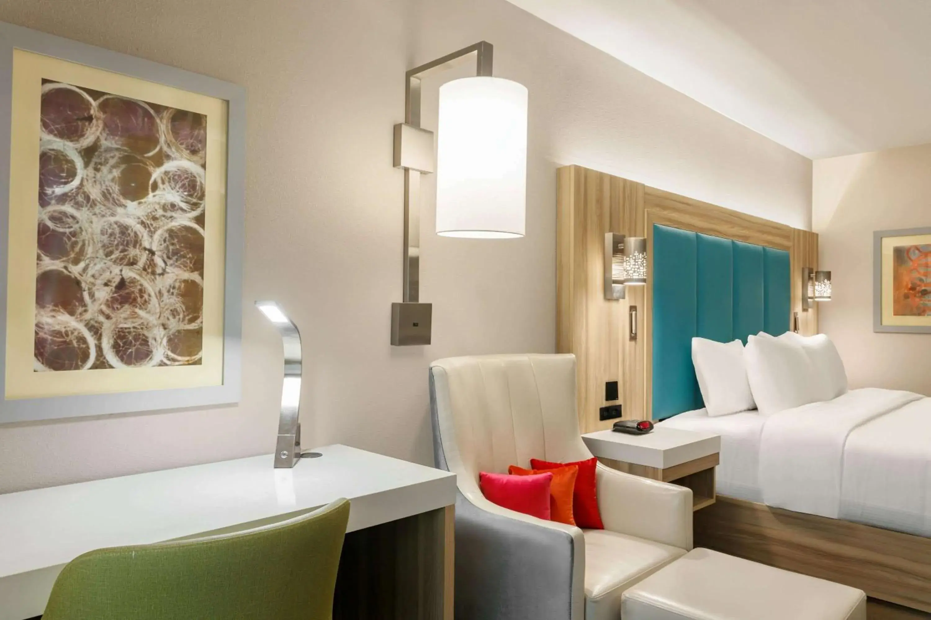 Photo of the whole room, Bed in Wingate by Wyndham Murfreesboro-NEAR MTSU Photo of the whole room, Bed in Wingate by Wyndham Murfreesboro-NEAR MTSU