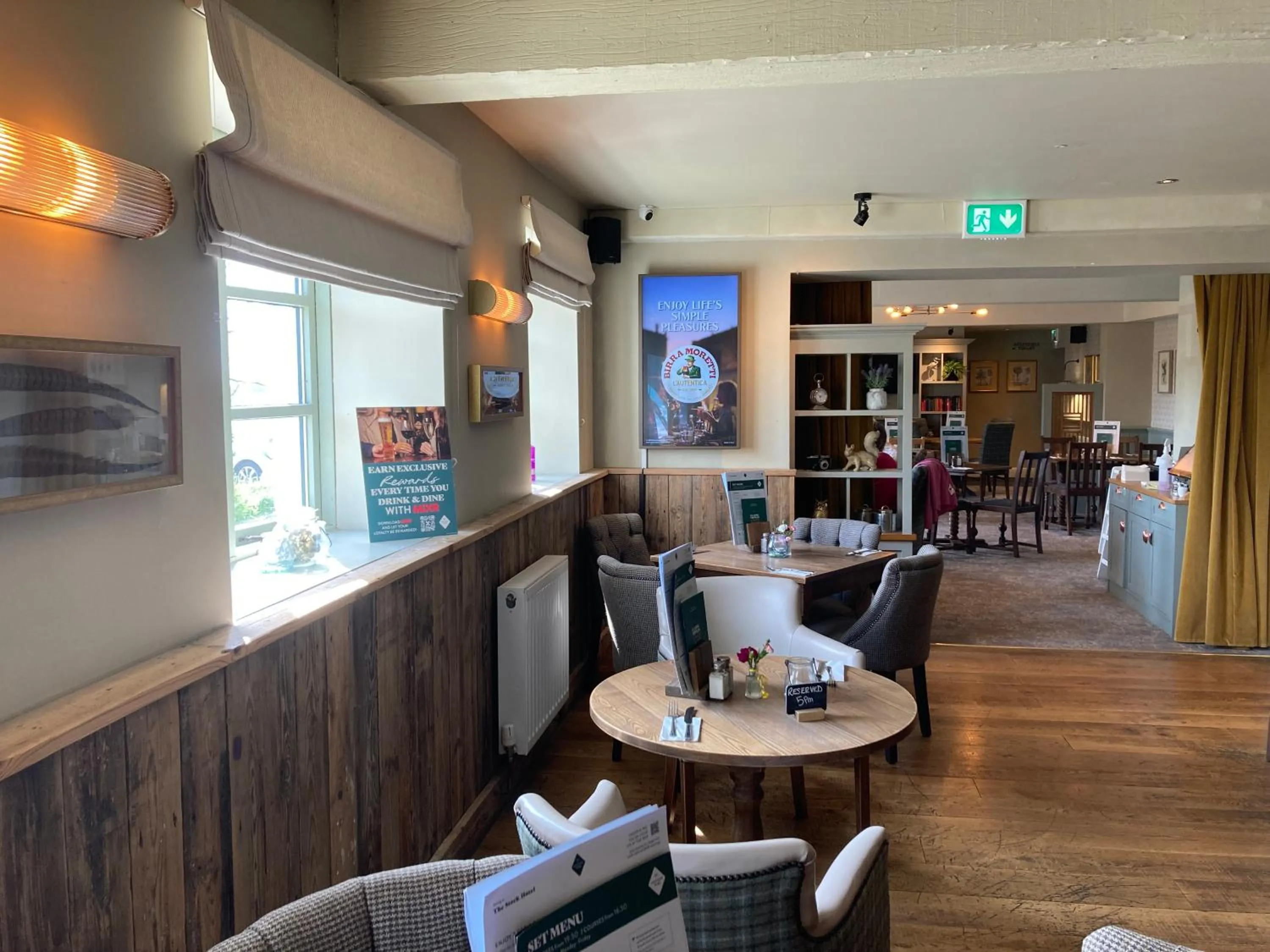 Restaurant/places to eat in The Stork Hotel