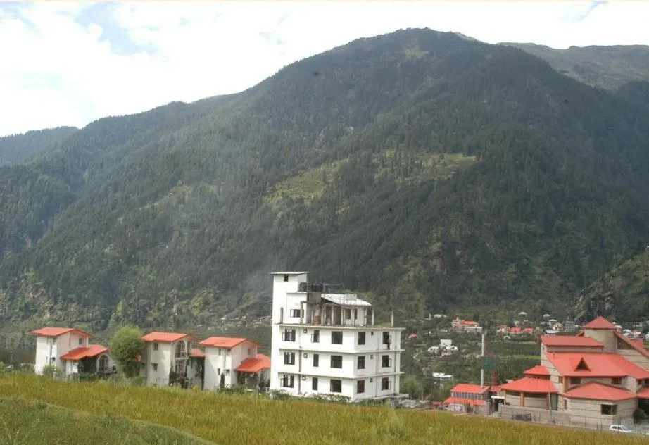 Property building in De Vivendi Resorts, Manali with 35000 Sqft Open Lawn