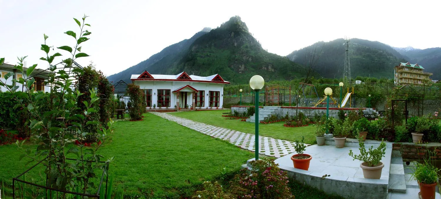 Property building in De Vivendi Resorts, Manali with 35000 Sqft Open Lawn
