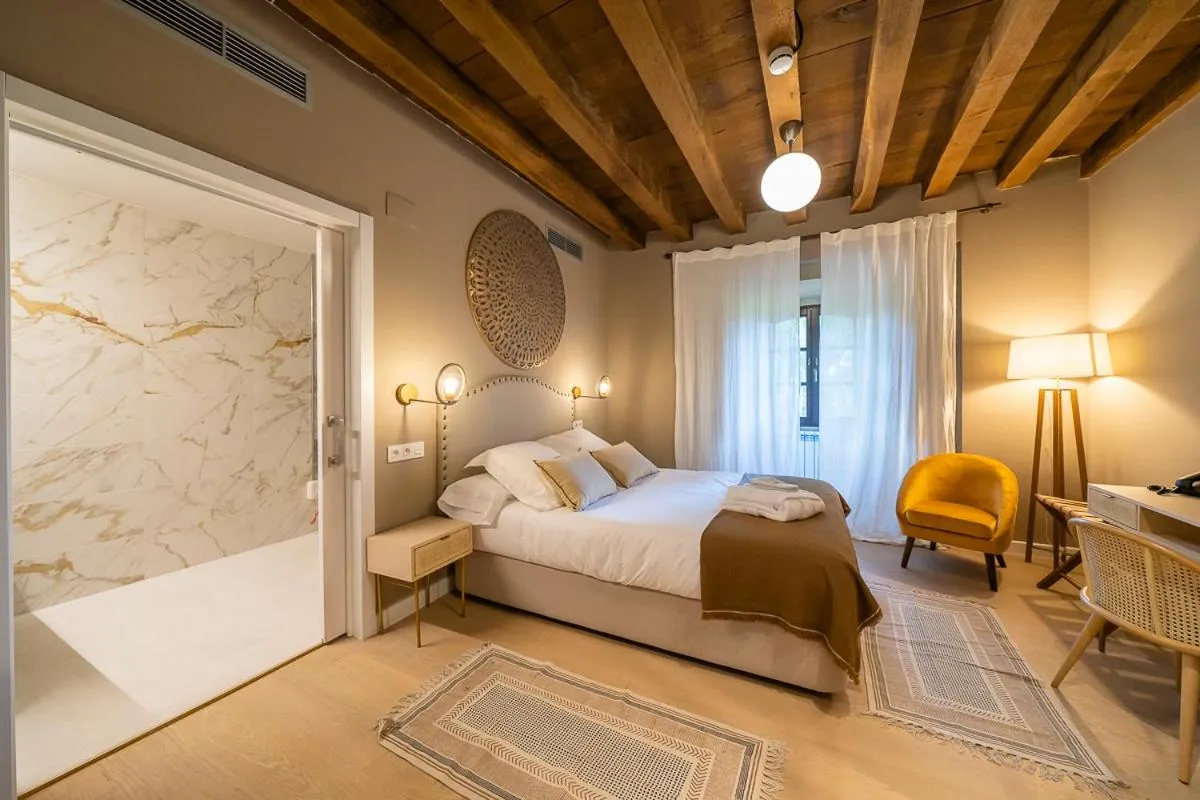 Bed in Hotel Palacio De Luko