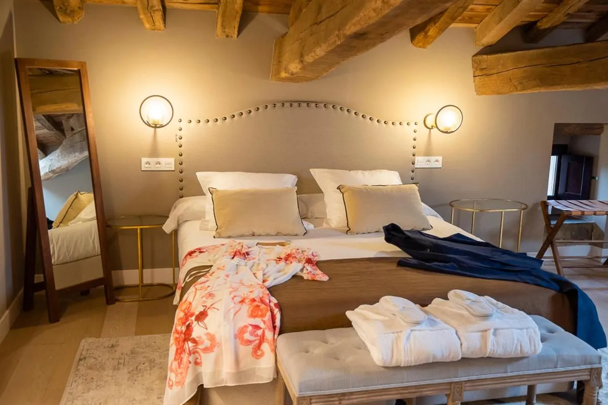 Bed in Hotel Palacio De Luko