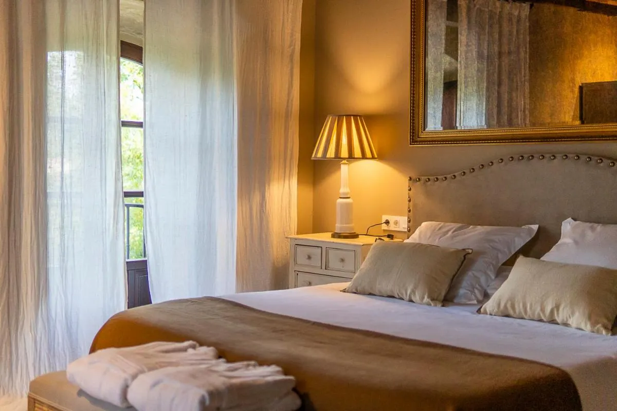 Bed in Hotel Palacio De Luko