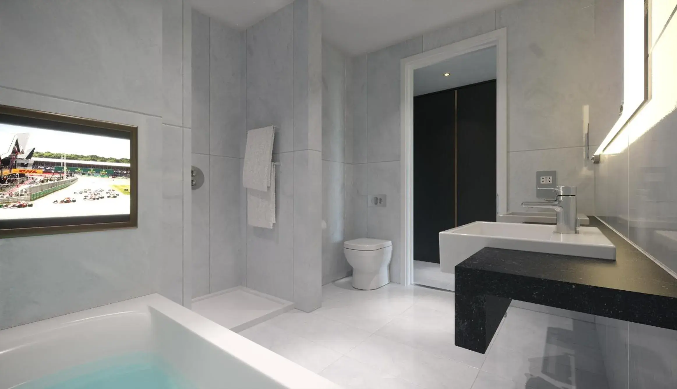 Bathroom in Hotel La Tour Bathroom in Hotel La Tour