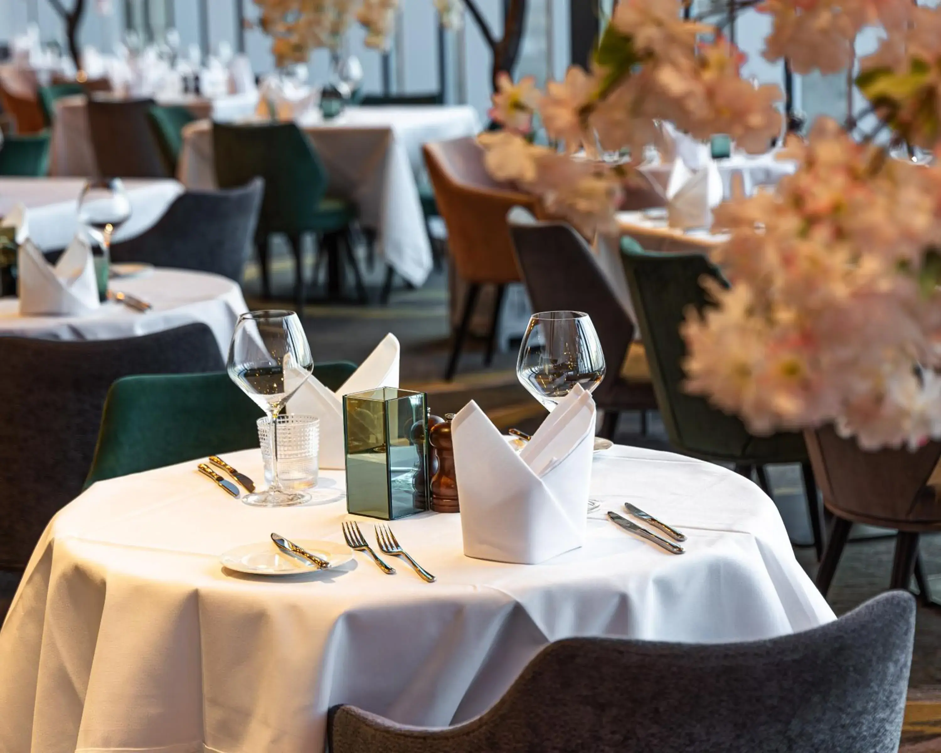 Restaurant/places to eat in Hotel La Tour Restaurant/places to eat in Hotel La Tour