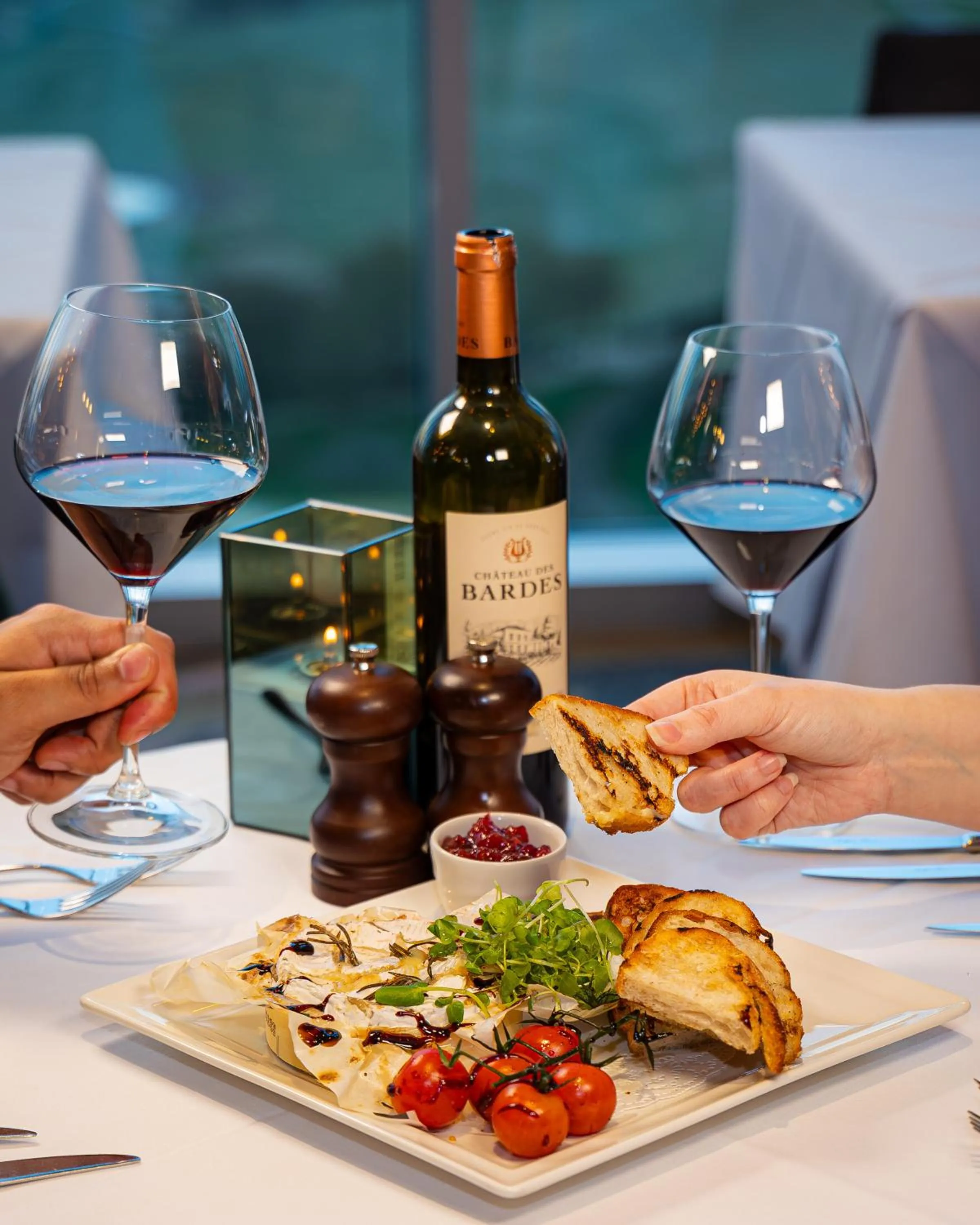 Food and drinks in Hotel La Tour