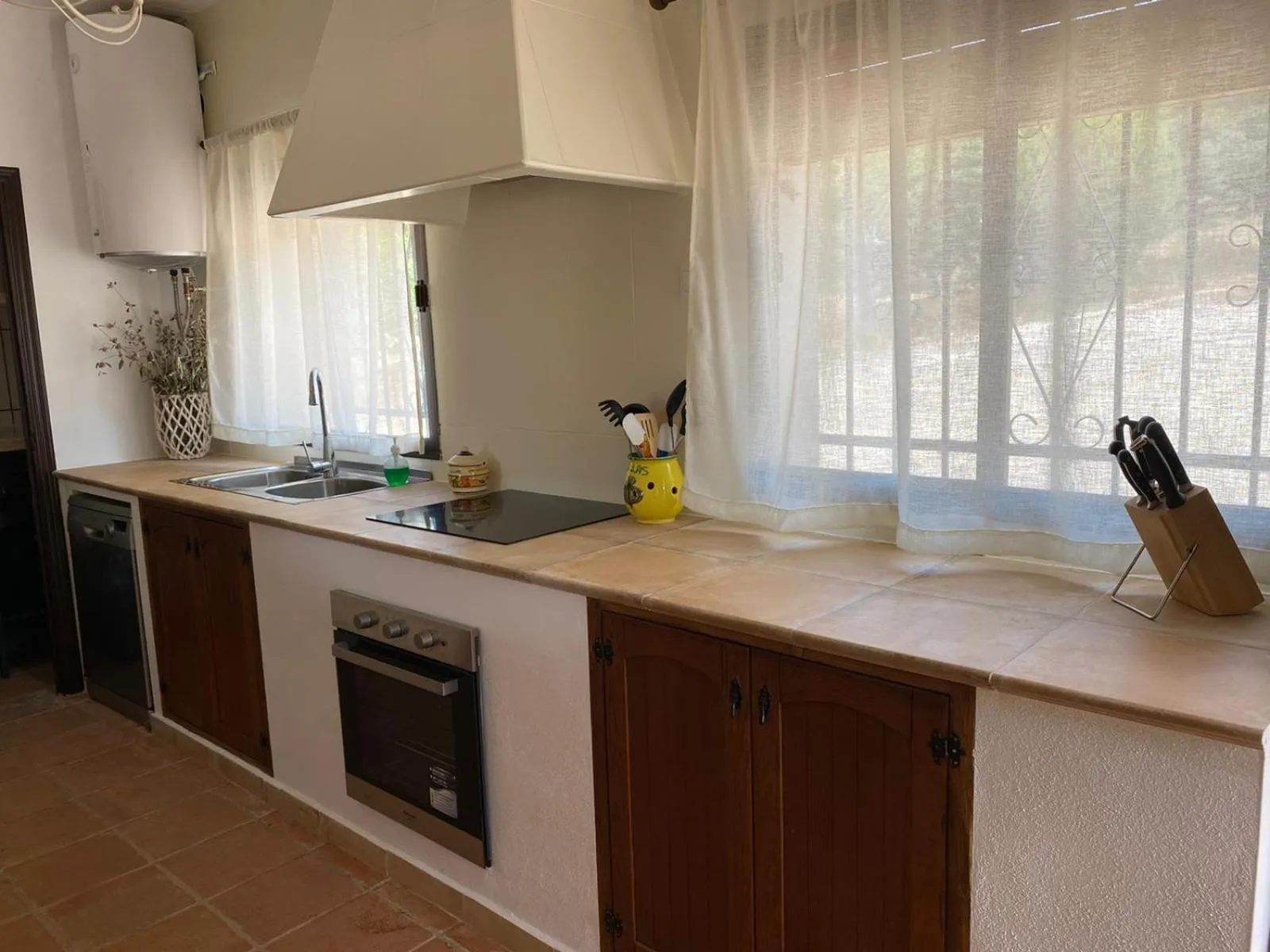 Kitchen or kitchenette in Las Chorreras del Orejón 1