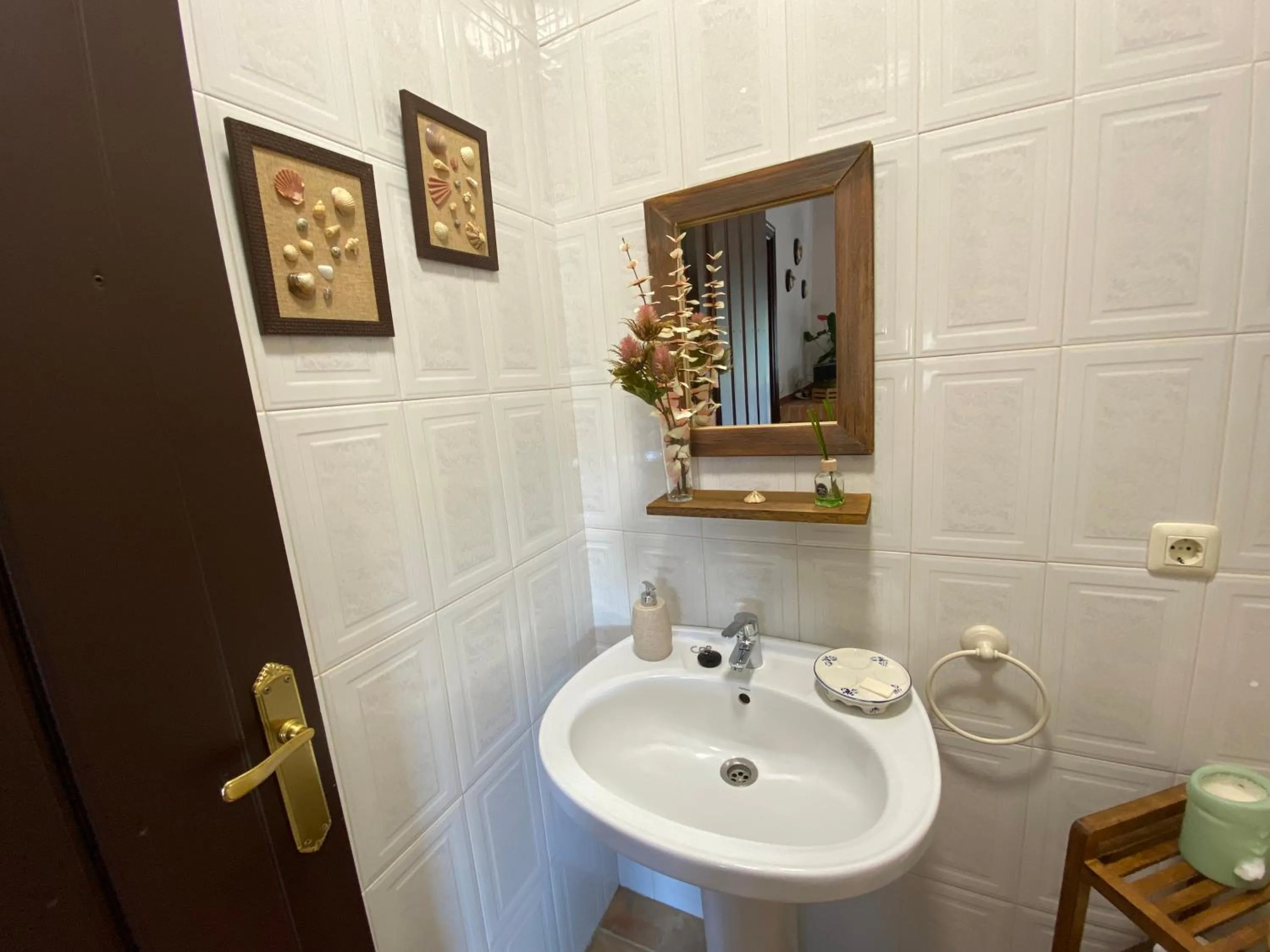 Toilet in Las Chorreras del Orejón 1