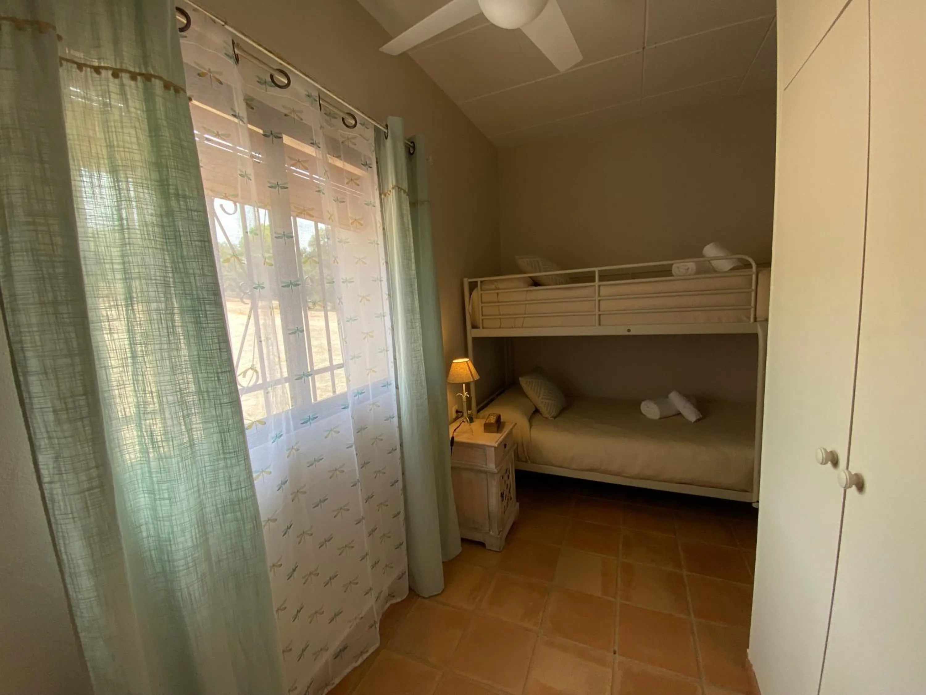 Photo of the whole room, Bed in Las Chorreras del Orejón 1