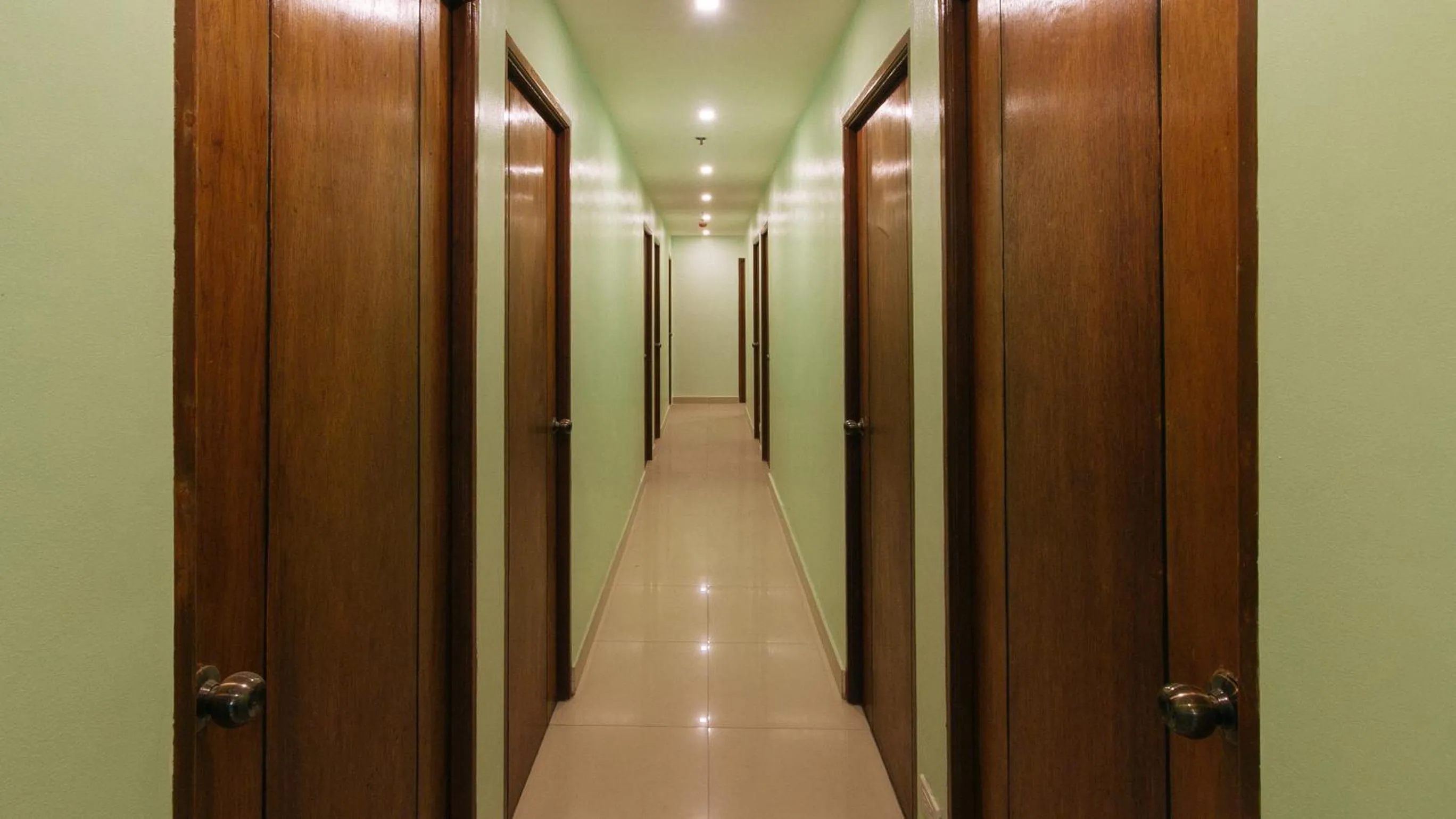 Property building in RedDoorz near EDSA Camp Crame