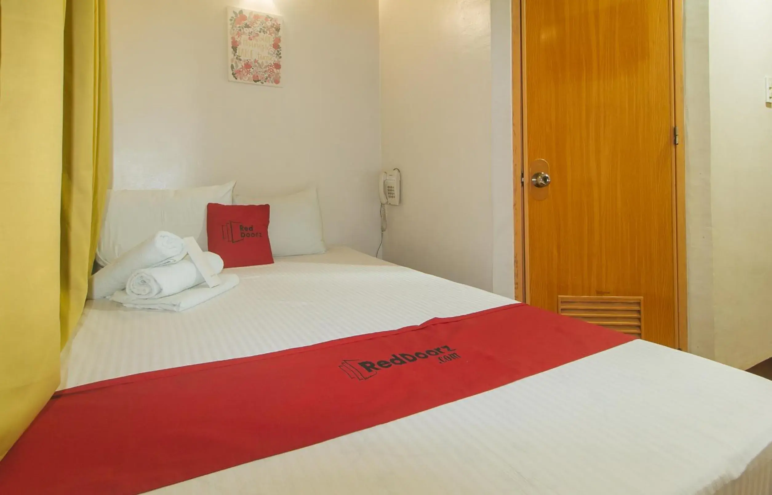 Bedroom, Bed in RedDoorz near EDSA Camp Crame Bedroom, Bed in RedDoorz near EDSA Camp Crame