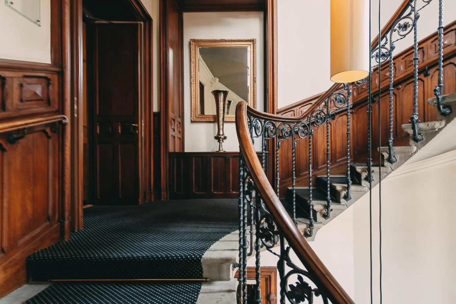 Area and facilities in Château d'Ouchy