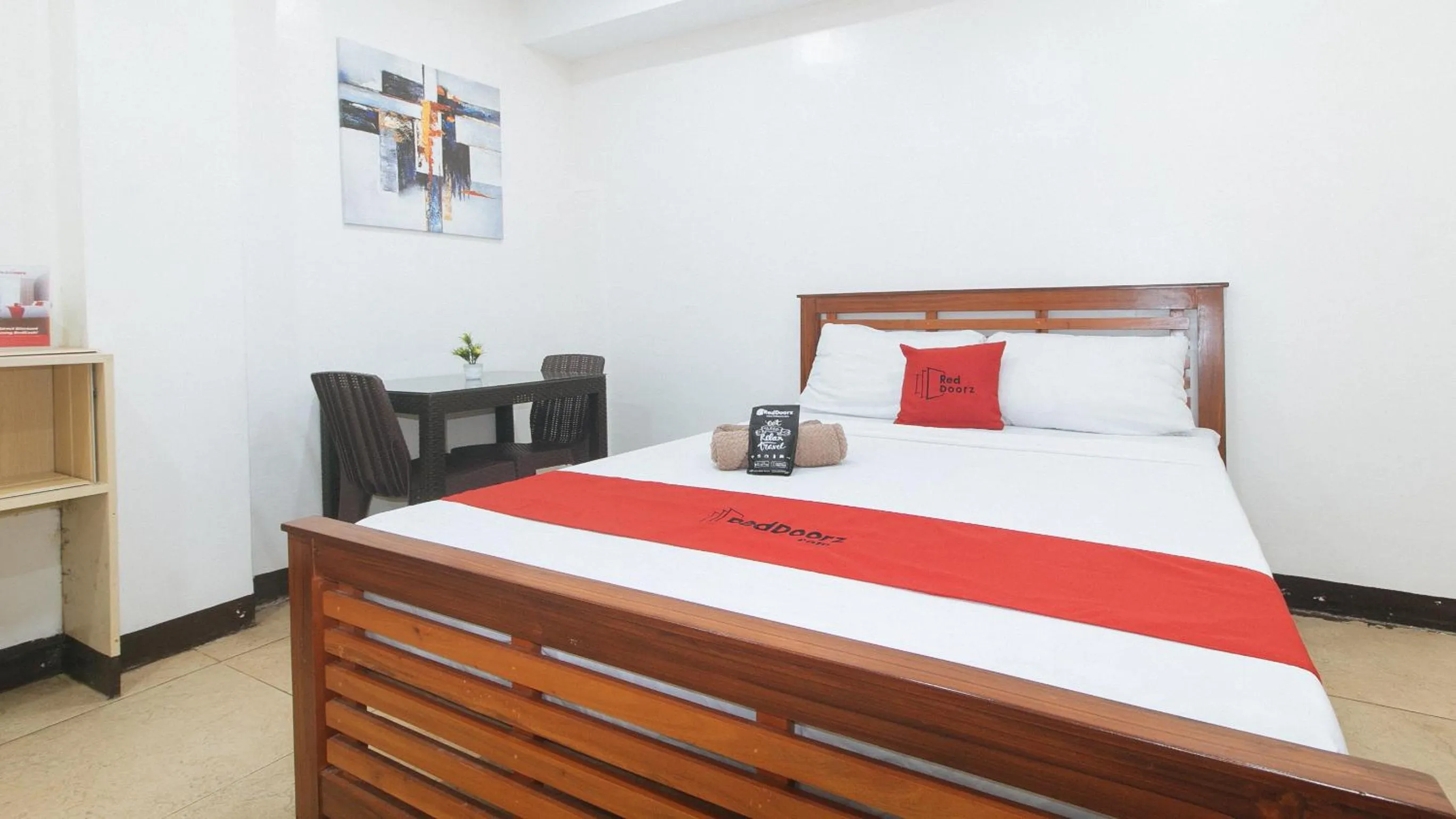 Bed in RedDoorz at RJs Bldg near Lyceum Gen Trias Cavite