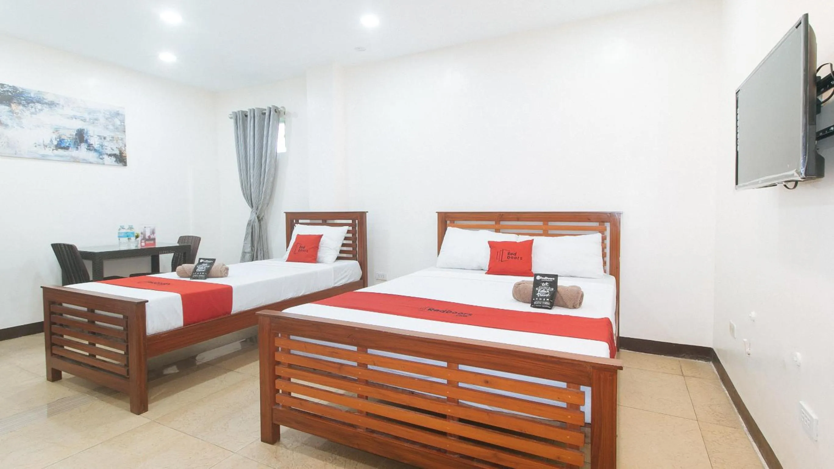 Bed in RedDoorz at RJs Bldg near Lyceum Gen Trias Cavite