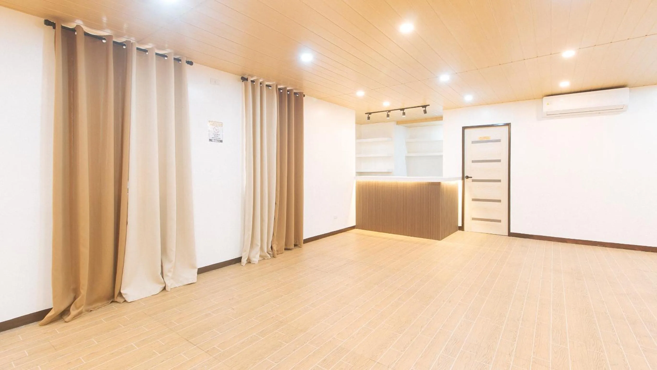 Banquet/Function facilities in RedDoorz at RJs Bldg near Lyceum Gen Trias Cavite