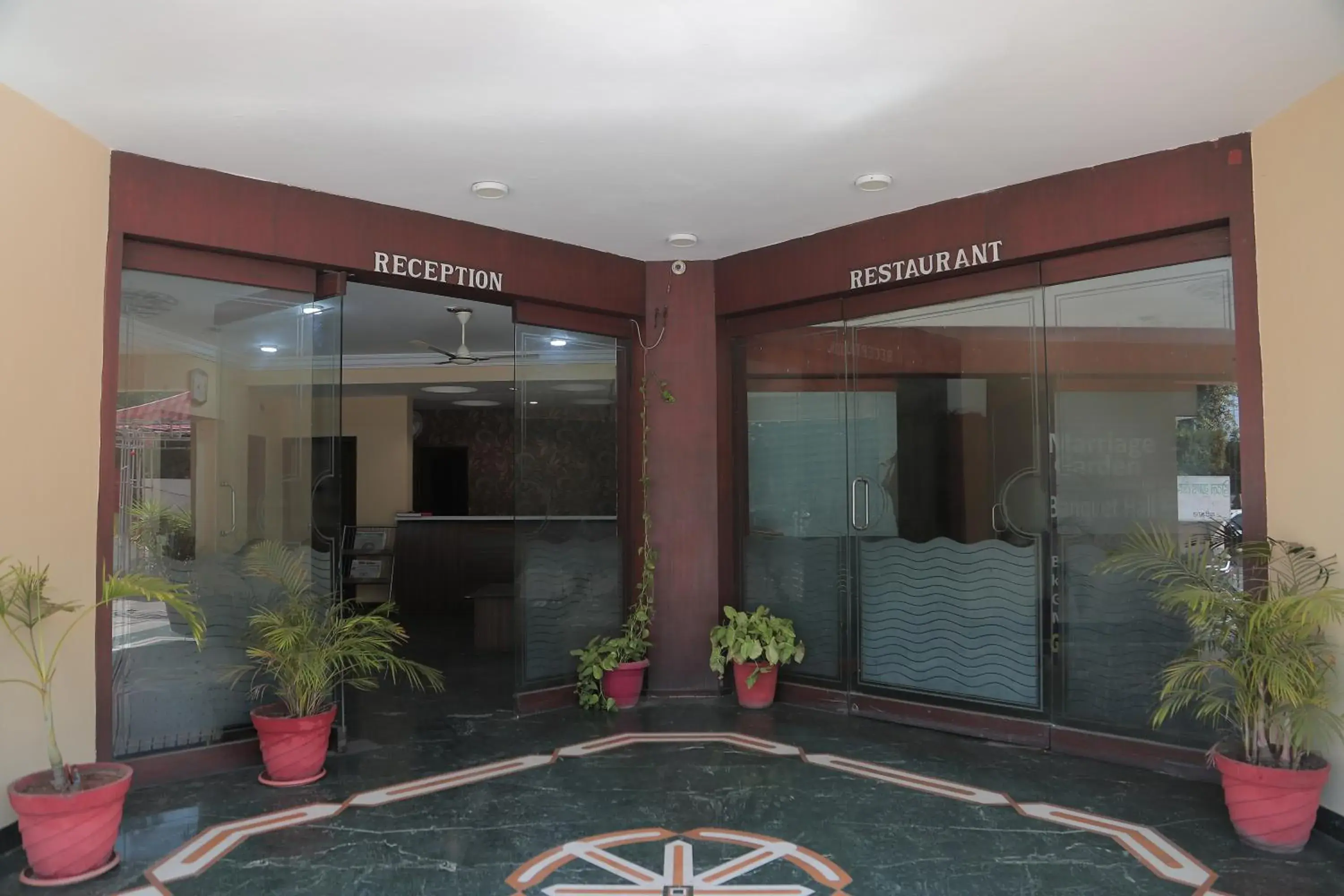 Facade/entrance in Hotel Grand Tower Facade/entrance in Hotel Grand Tower