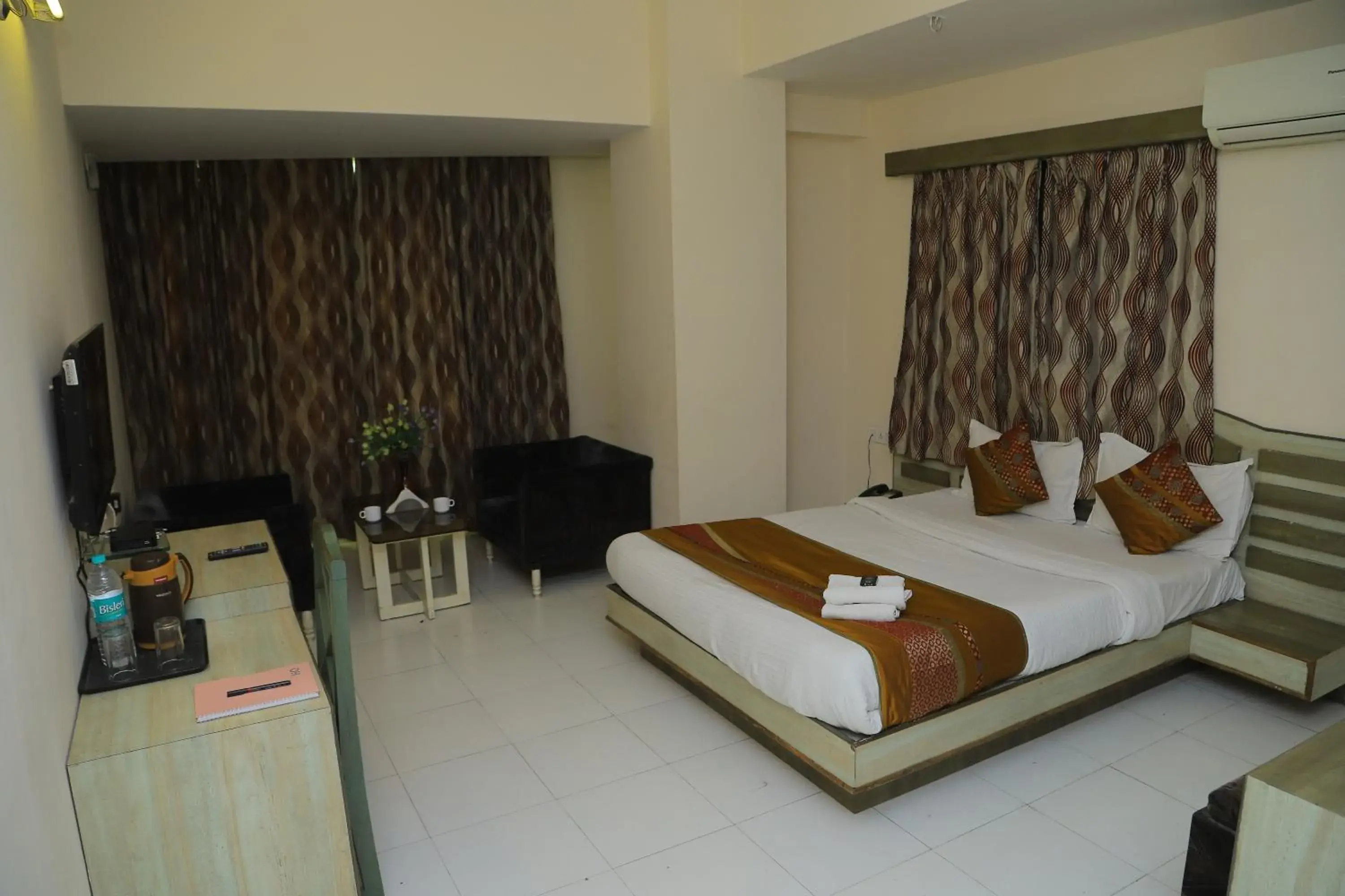 Photo of the whole room in Hotel Grand Tower Photo of the whole room in Hotel Grand Tower