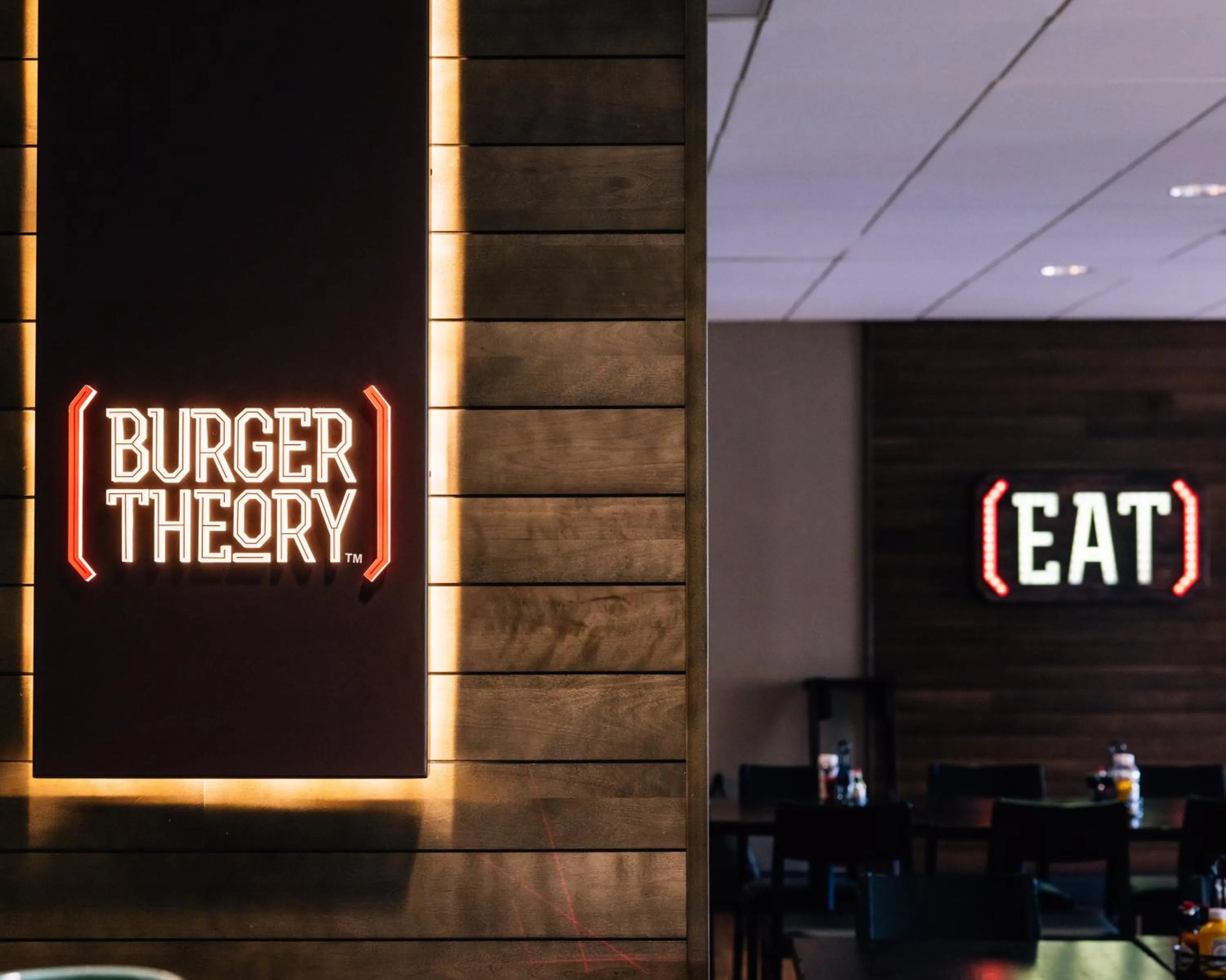 Restaurant/places to eat in Holiday Inn Grand Rapids Downtown by IHG