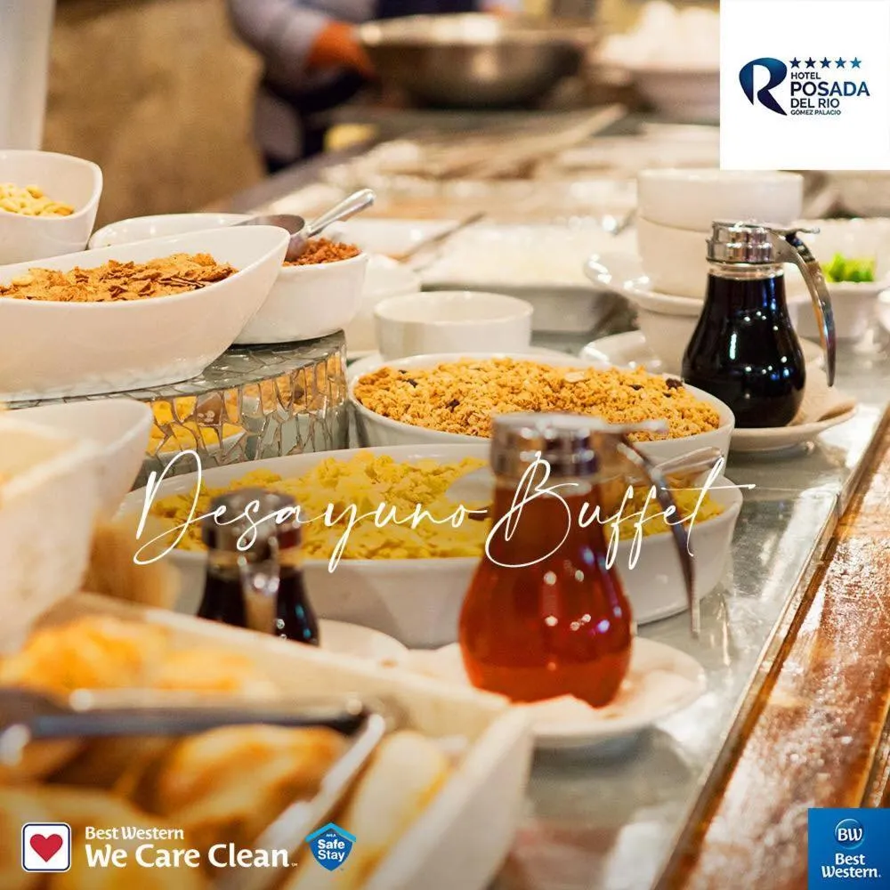 Breakfast in Best Western Posada Del Rio