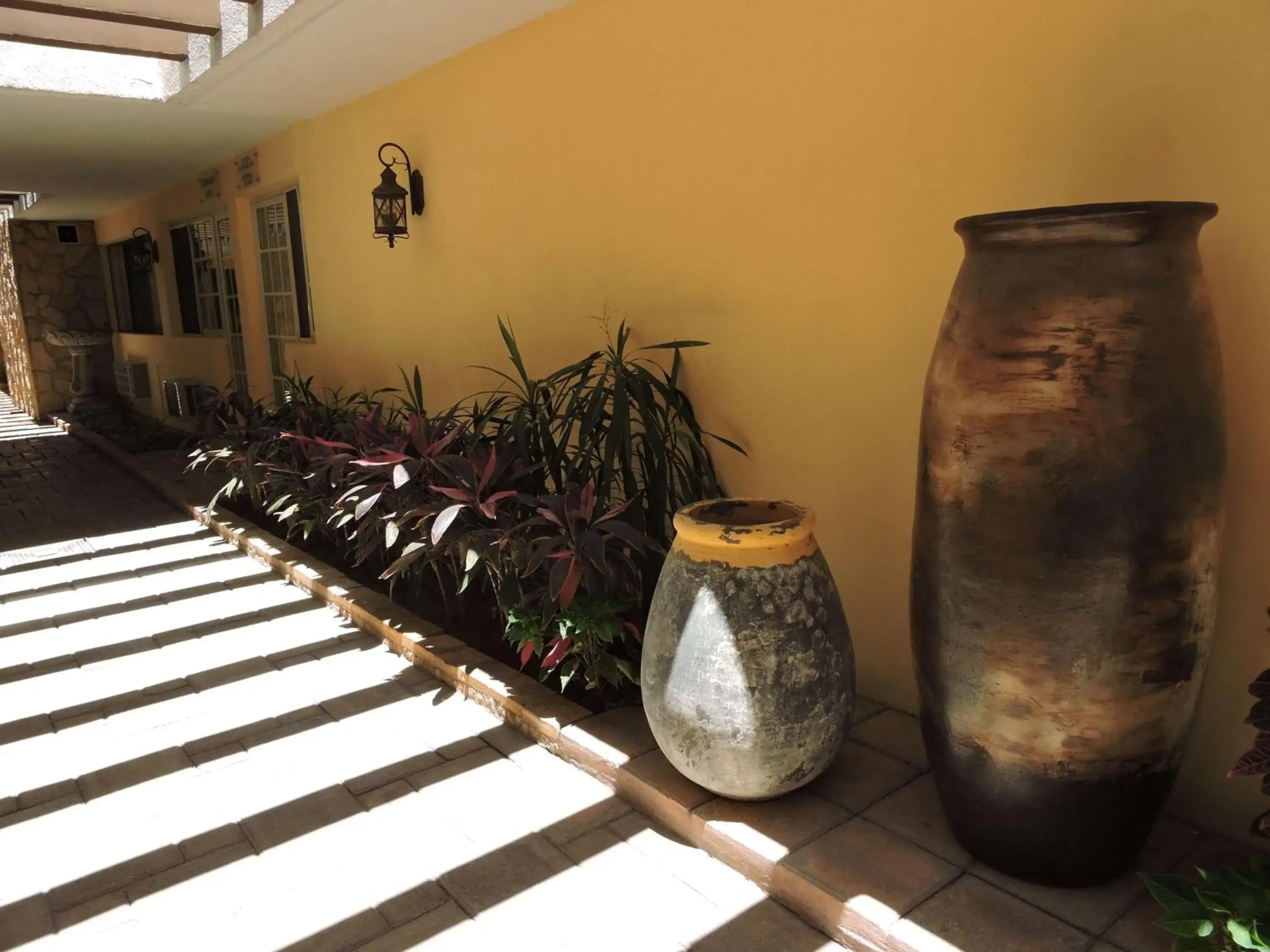 Property building in Best Western Posada Del Rio Property building in Best Western Posada Del Rio