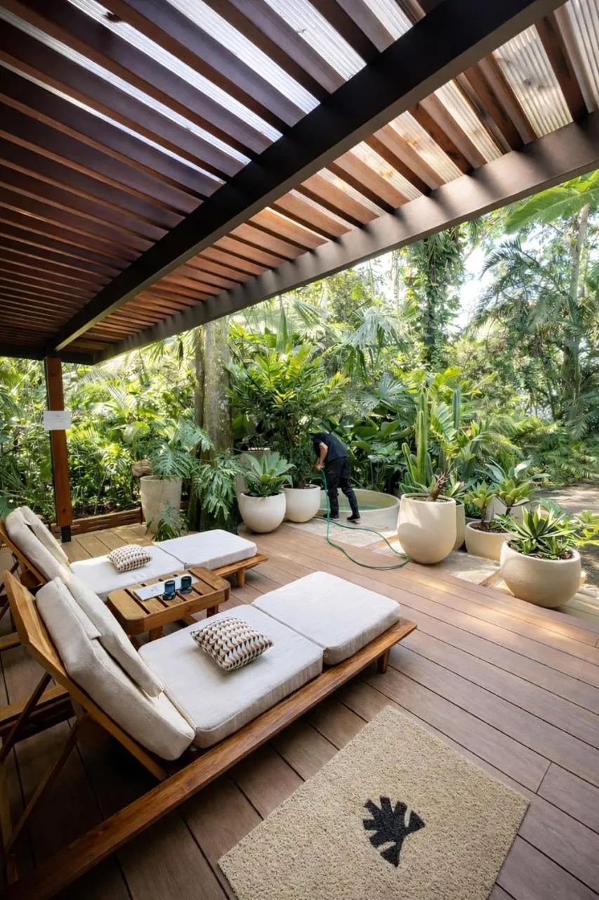 Garden in awā Beachfront Hotel