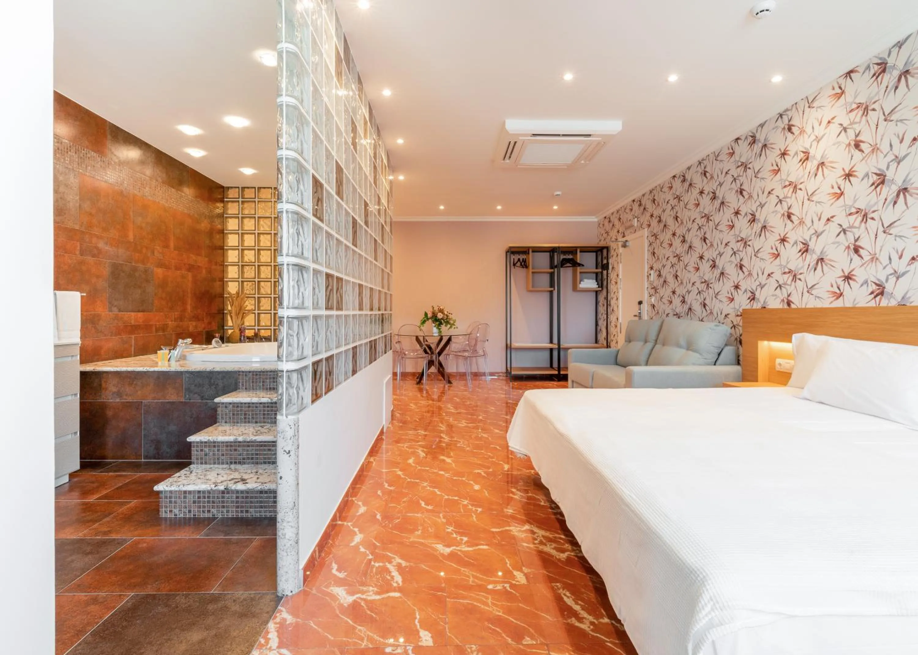 Photo of the whole room, Bed in Hotel Condado Ourense