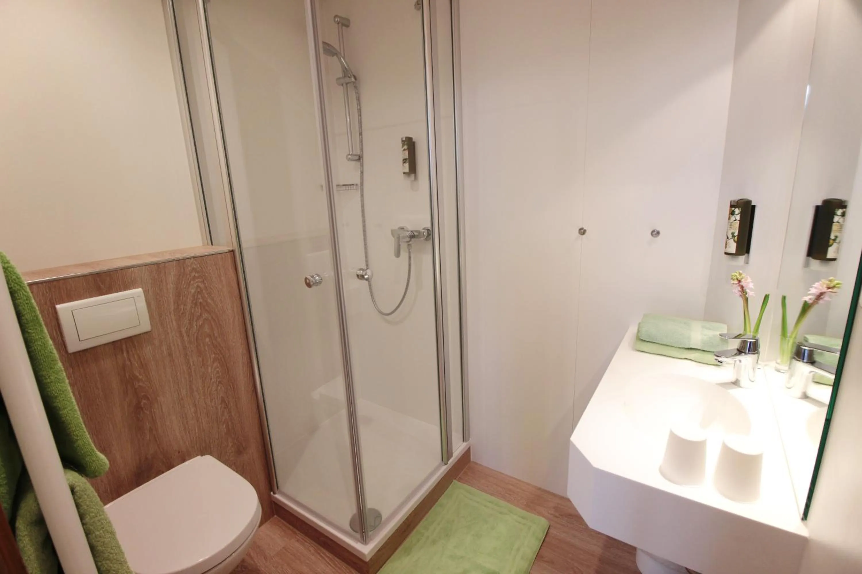 Bathroom in An der Persiluhr Stadt-gut-Hotel