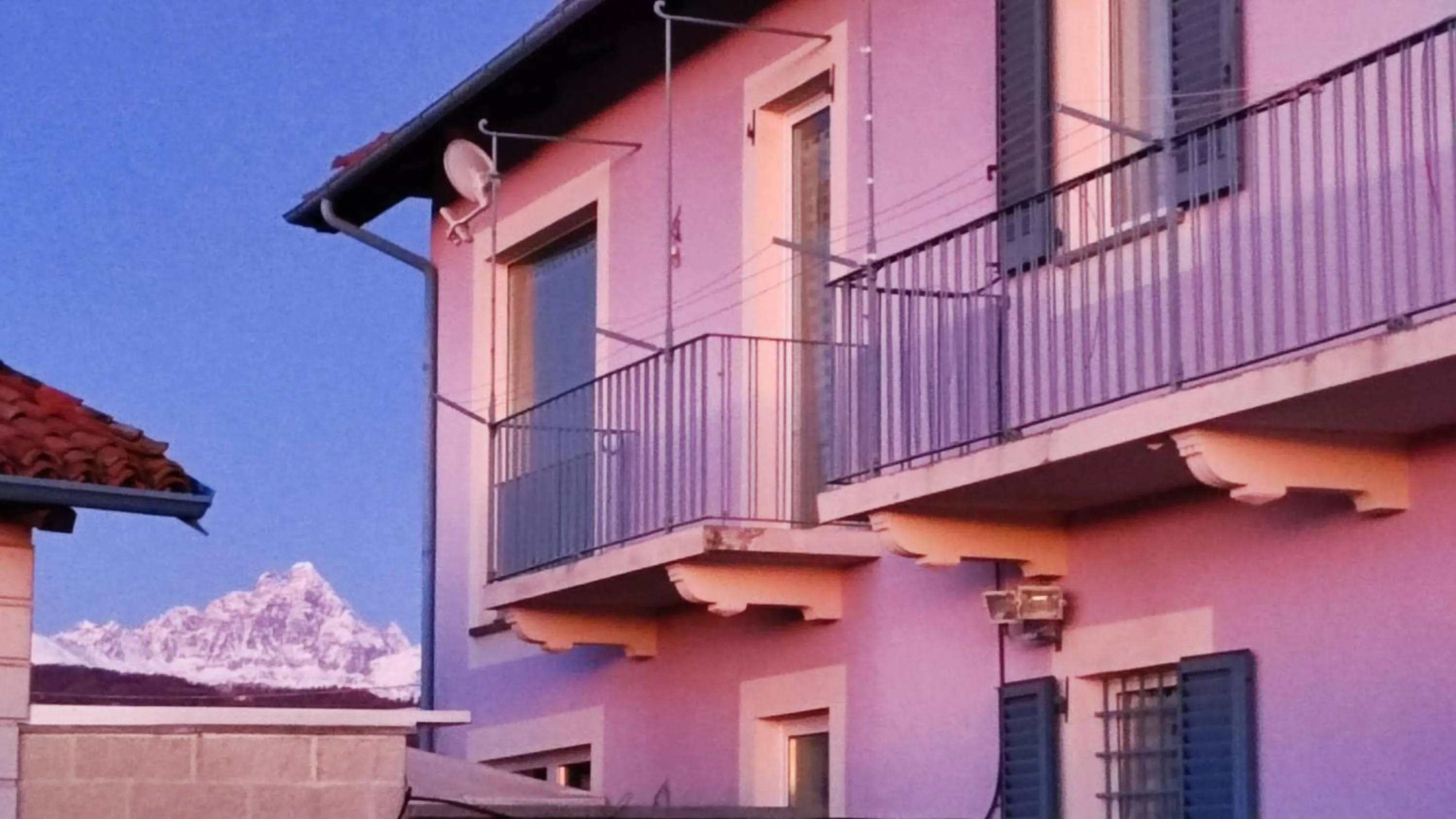 Property building in B&B Casa Lilla