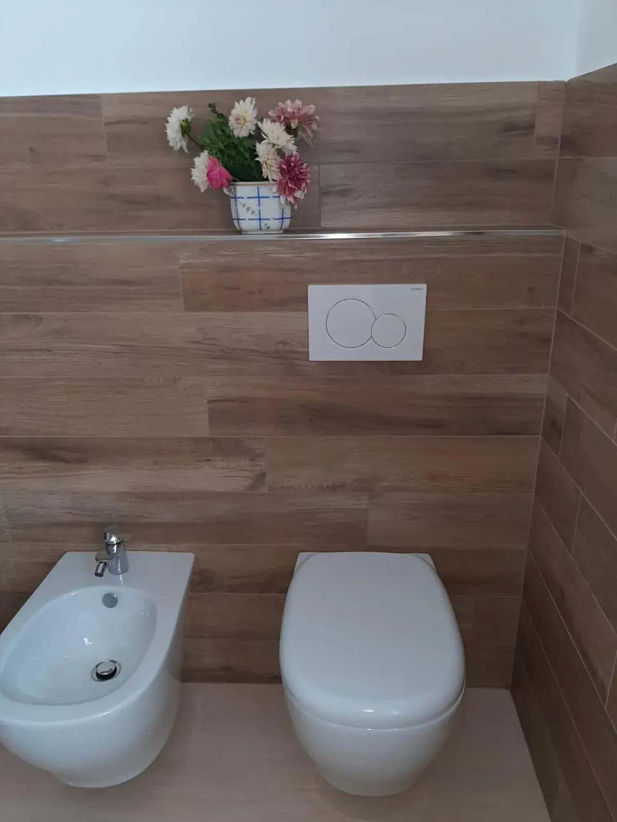 Twin Room with Private Bathroom - single occupancy in B&B Casa Lilla Twin Room with Private Bathroom - single occupancy in B&B Casa Lilla