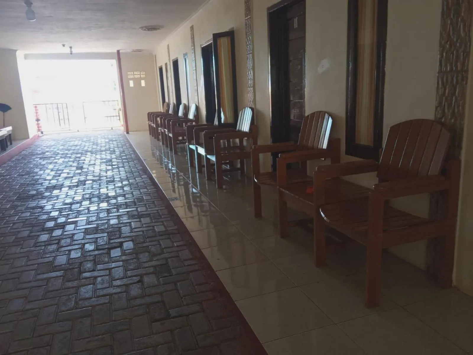 penginapan karanglaut santolo