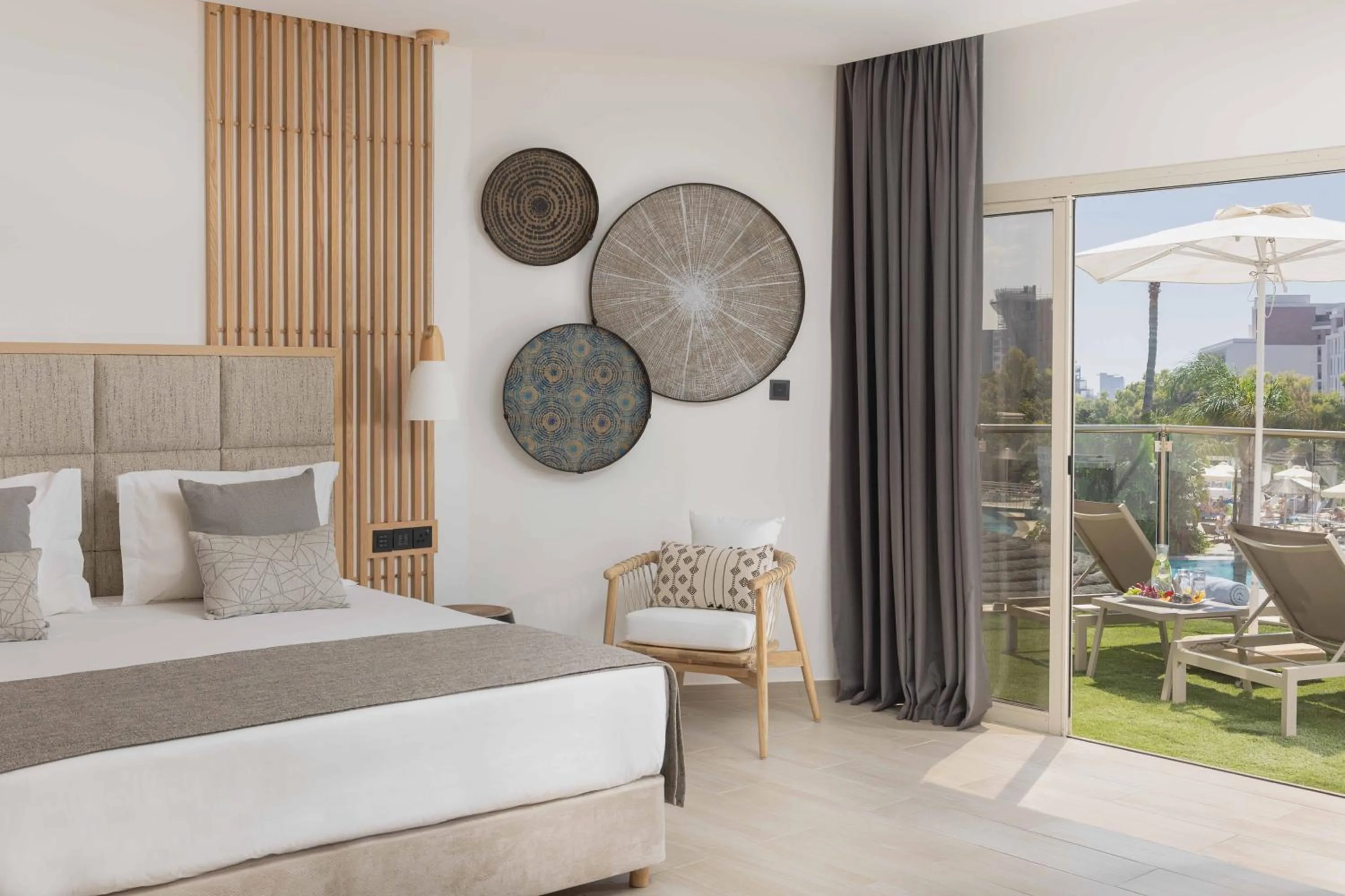 Bedroom, Bed in Atlantica Bay - Adults Only