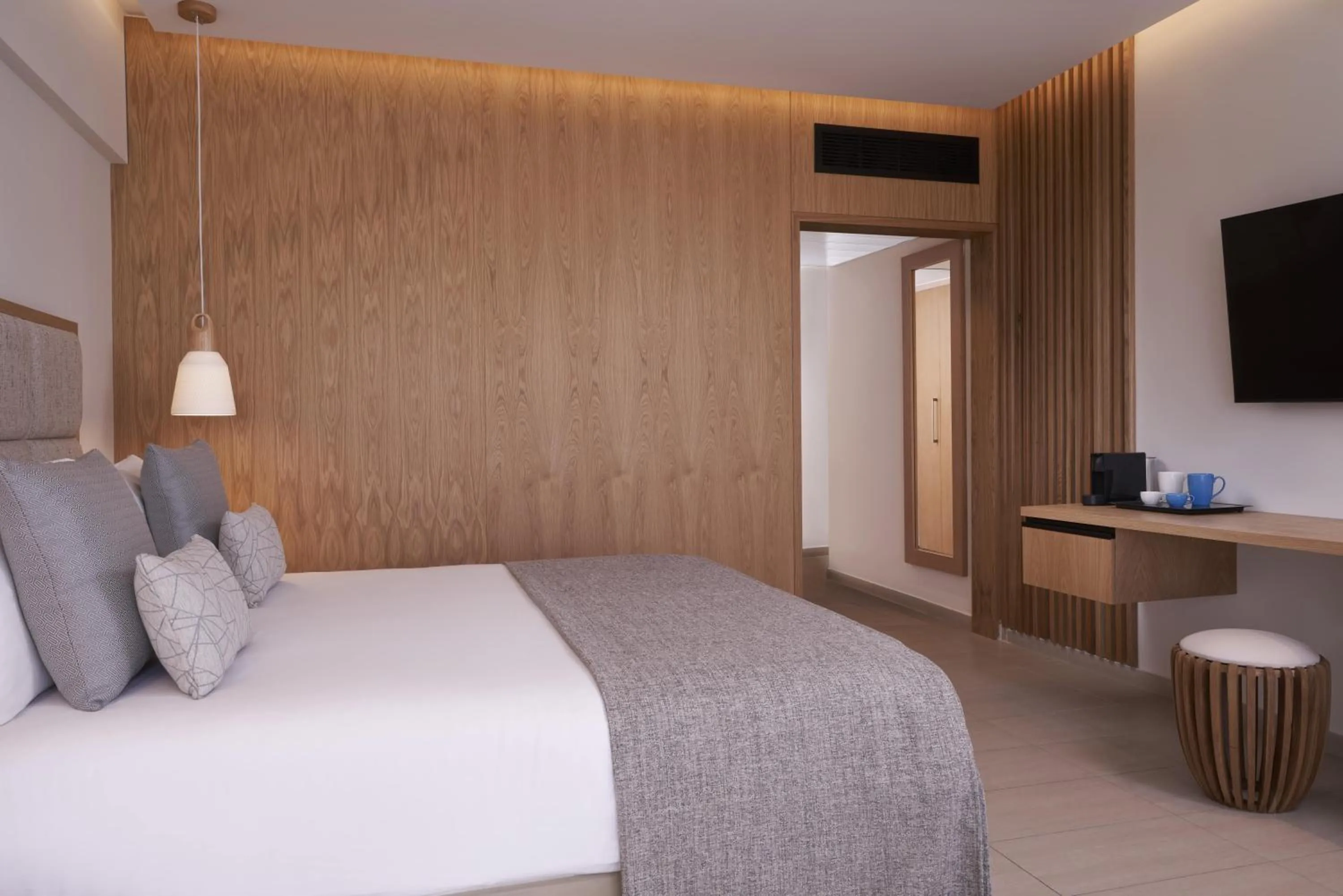 Bedroom, Bed in Atlantica Bay - Adults Only