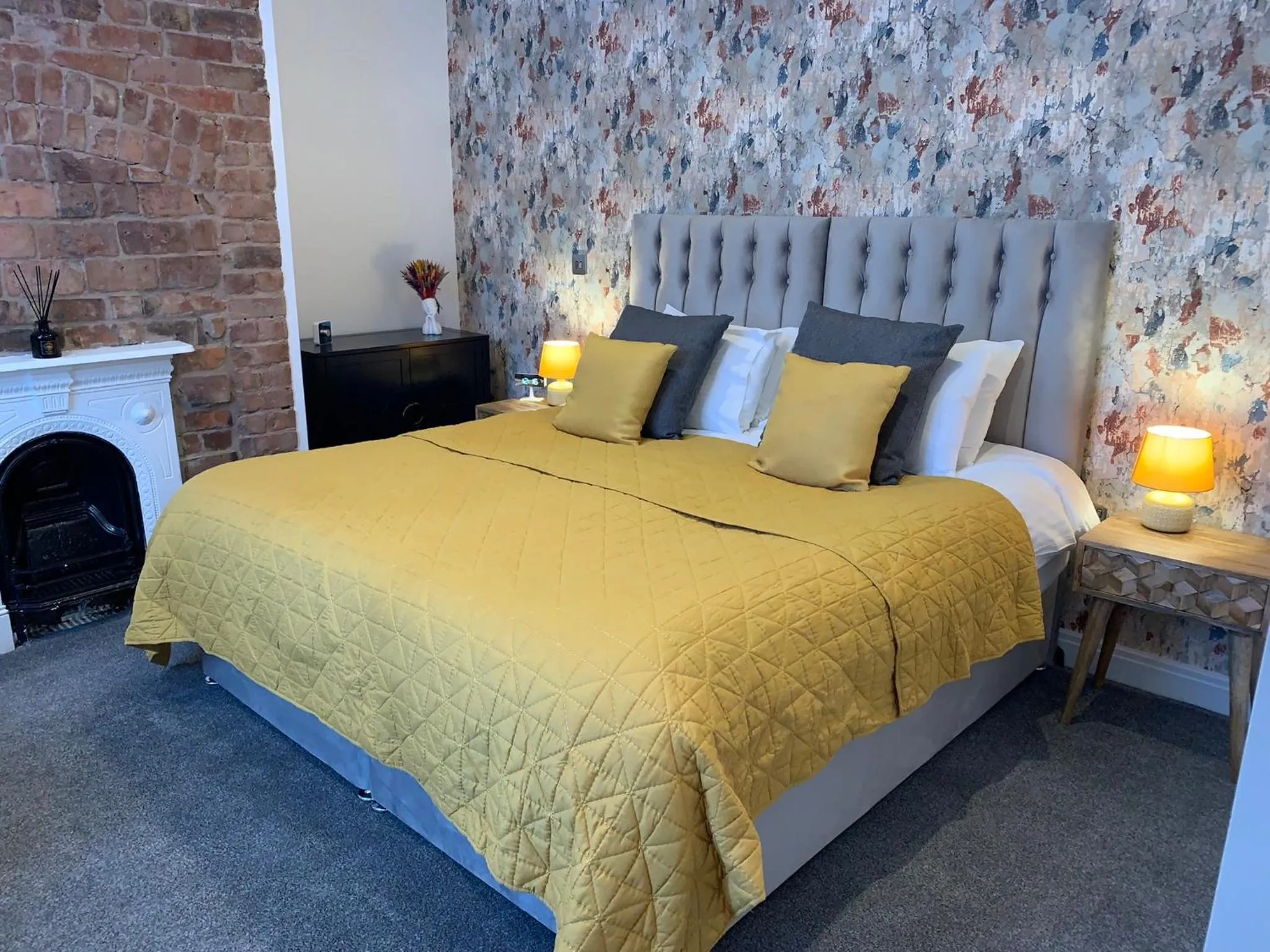 Bed in Ashfield Boutique Stays
