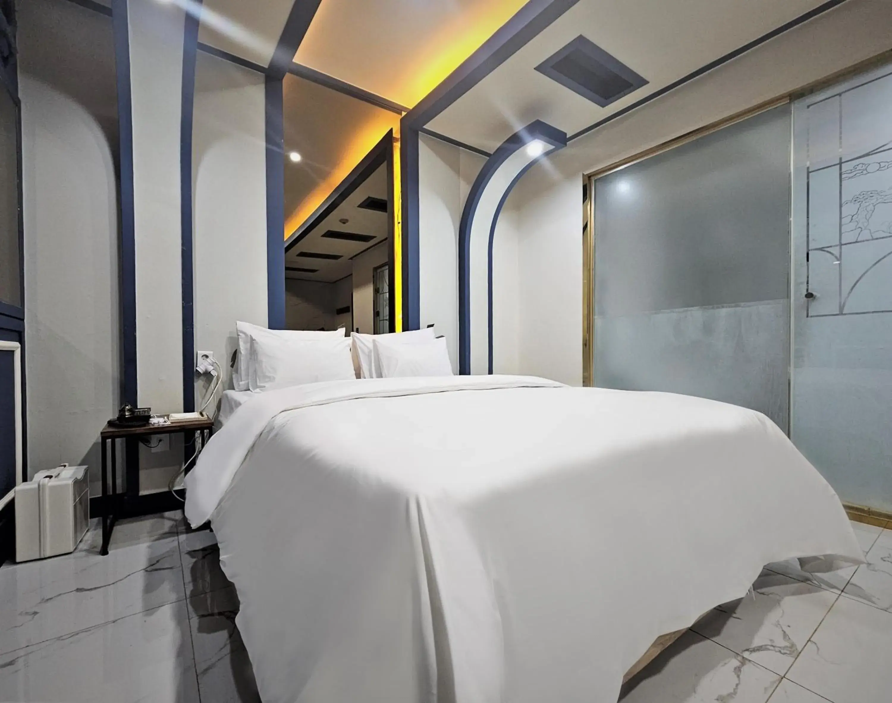 King Room in HOTEL ViA King Room in HOTEL ViA