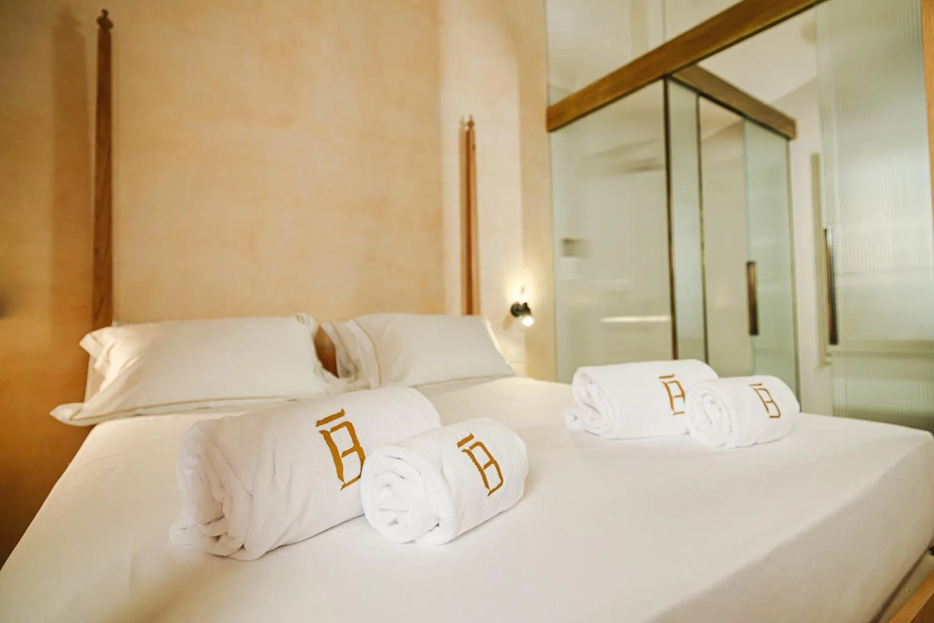 Bed in BAYIT Charming Place